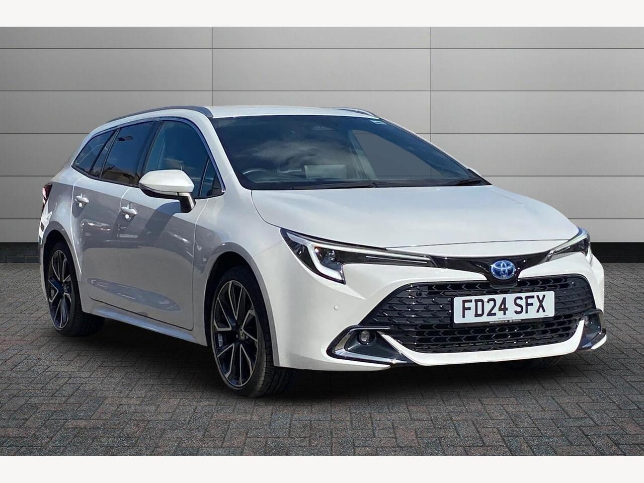 Main listing image - Toyota Corolla Touring Sport