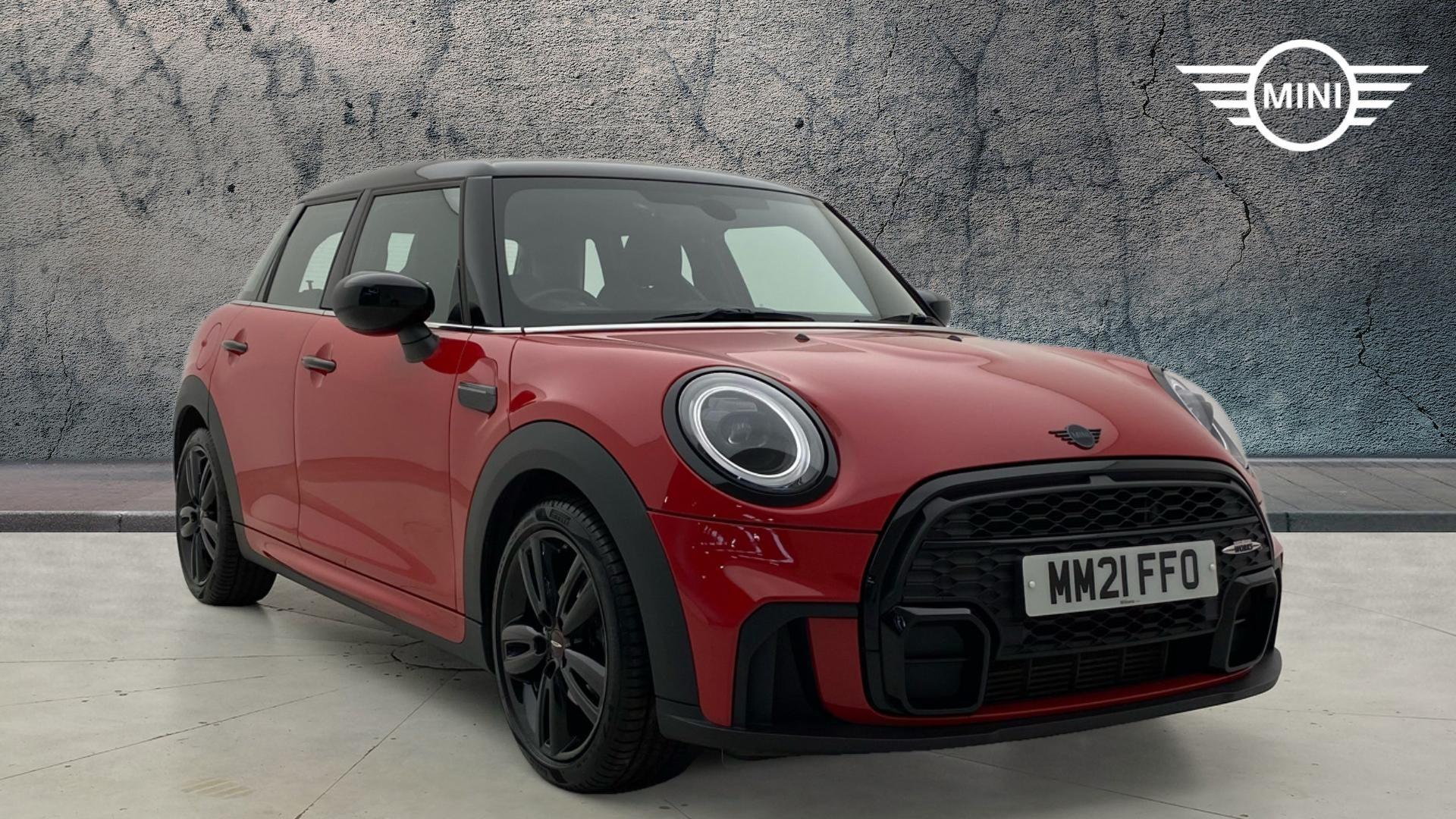 Main listing image - MINI Hatchback 5dr