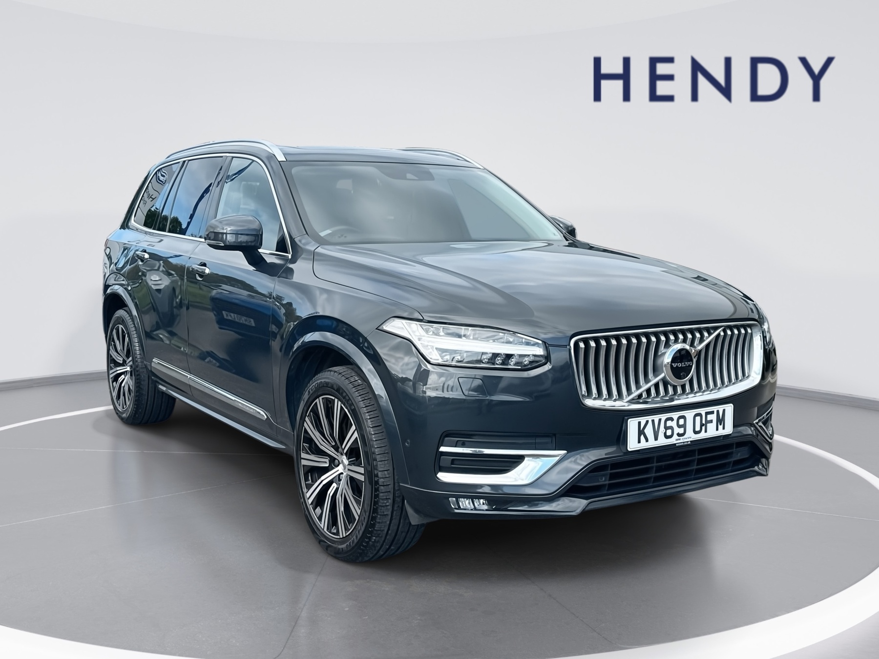 Main listing image - Volvo XC90