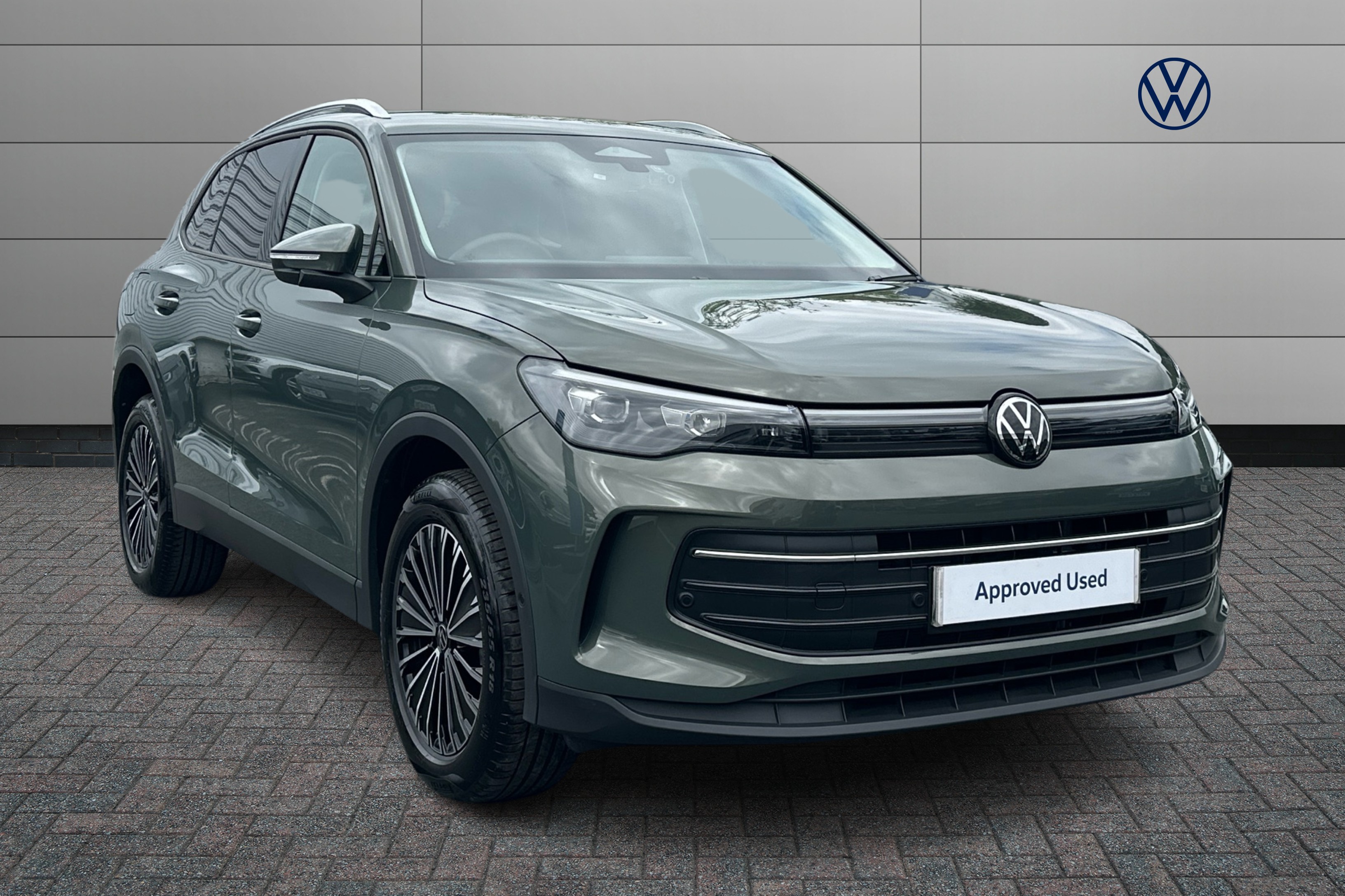 Main listing image - Volkswagen Polo