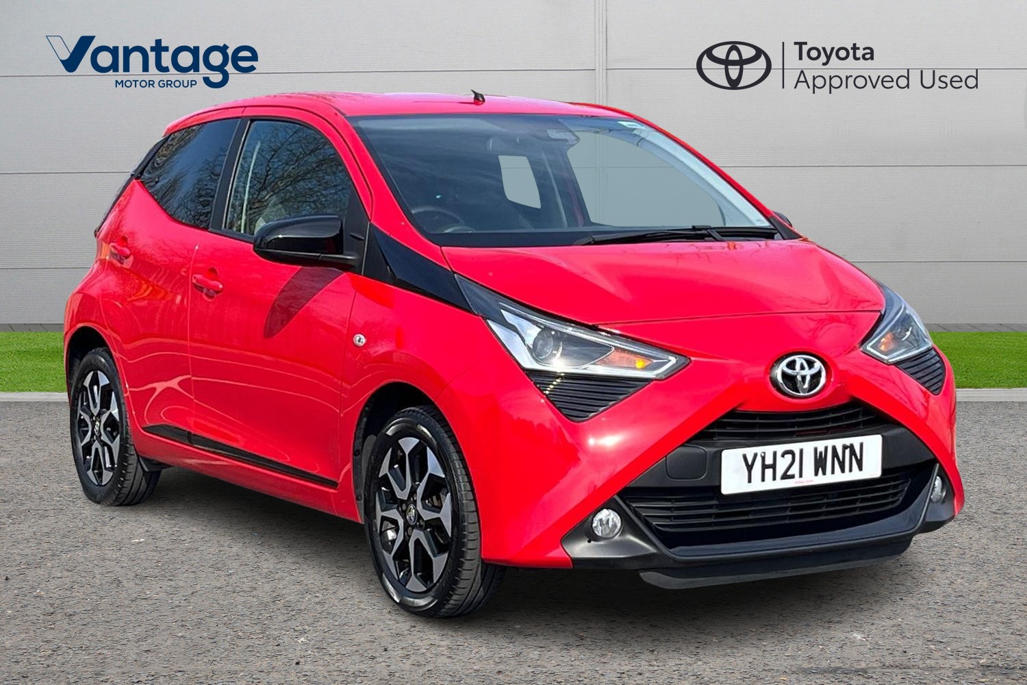 Main listing image - Toyota Aygo