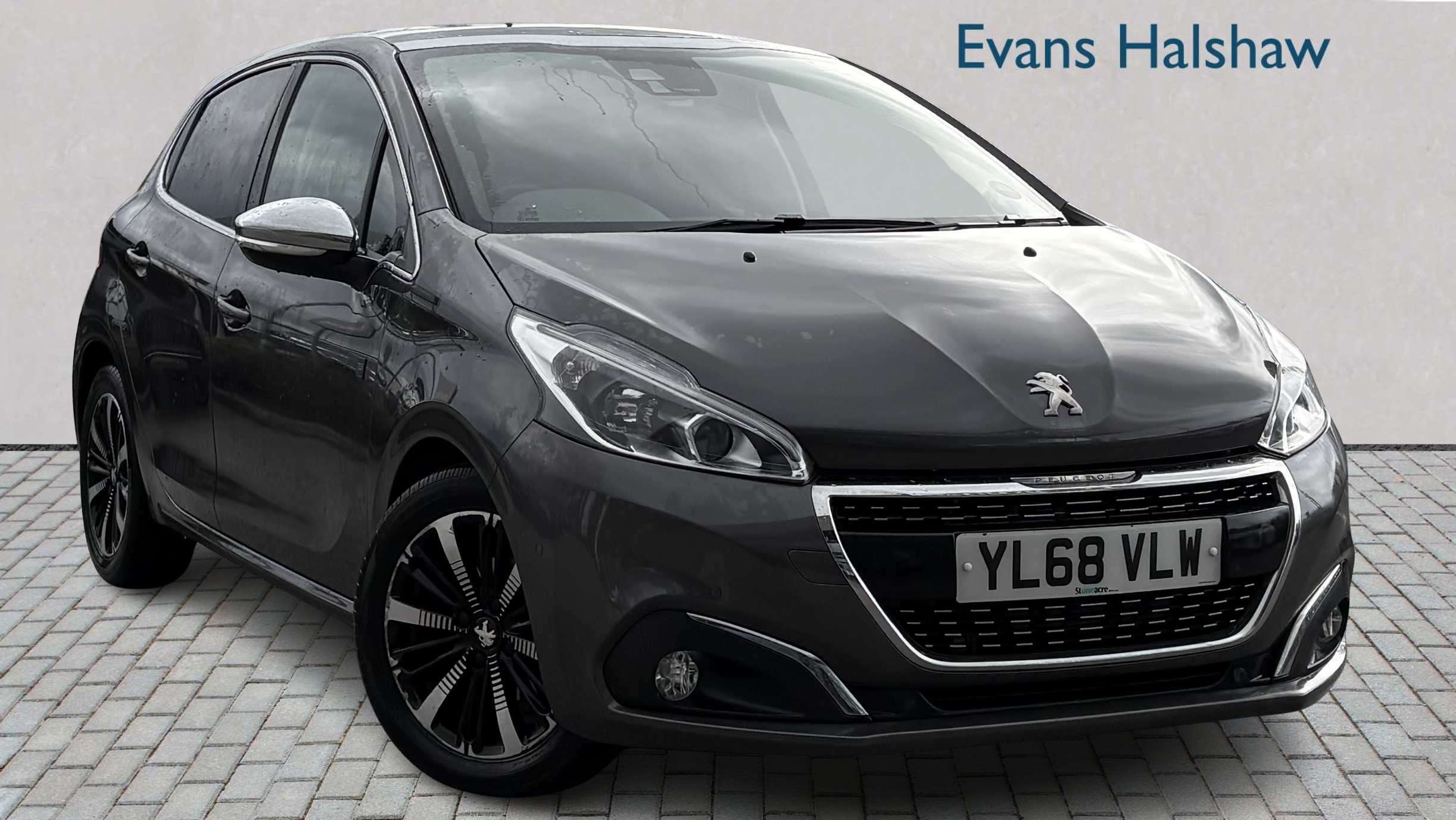 Main listing image - Peugeot 208