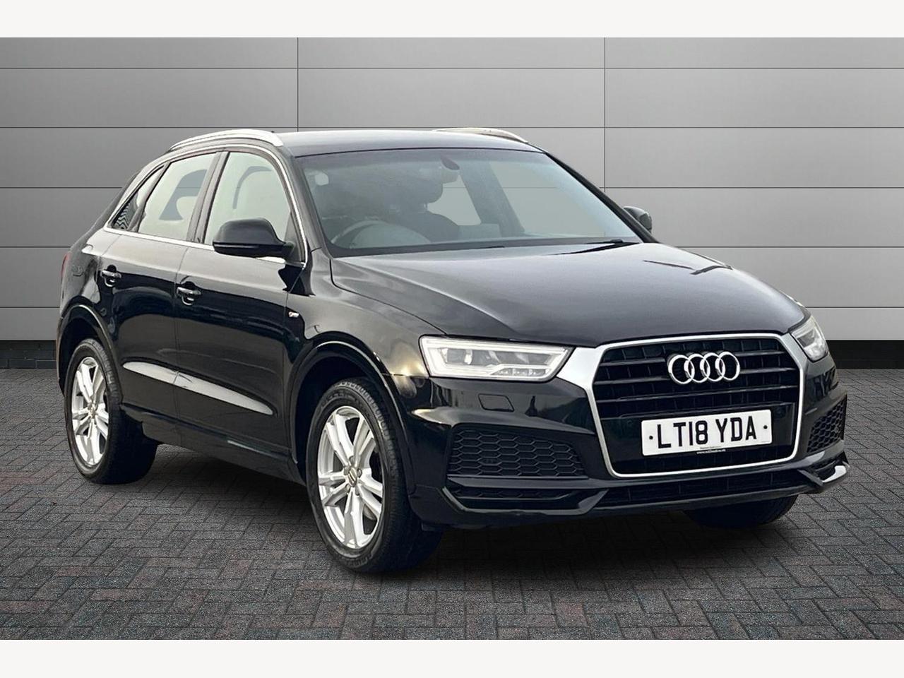 Main listing image - Audi Q3