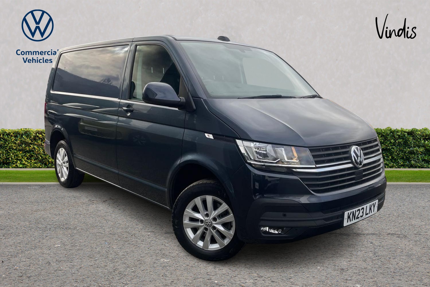 Main listing image - Volkswagen Transporter