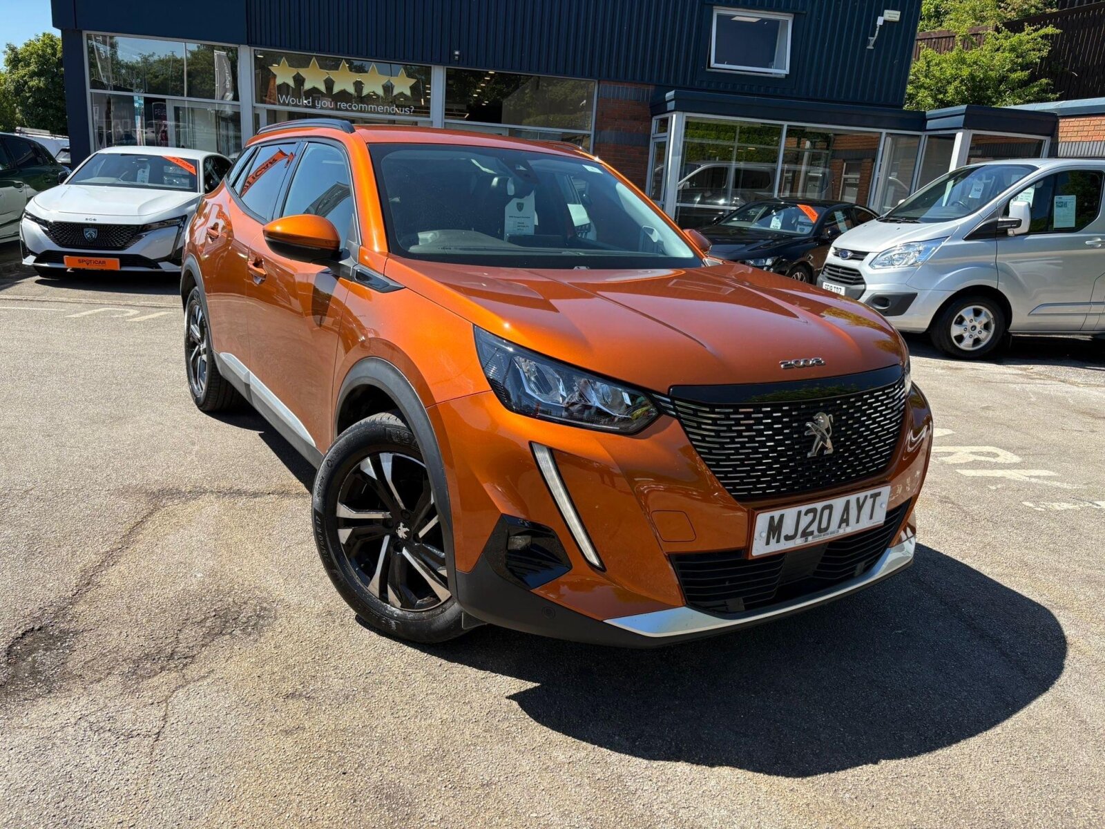 Main listing image - Peugeot 2008