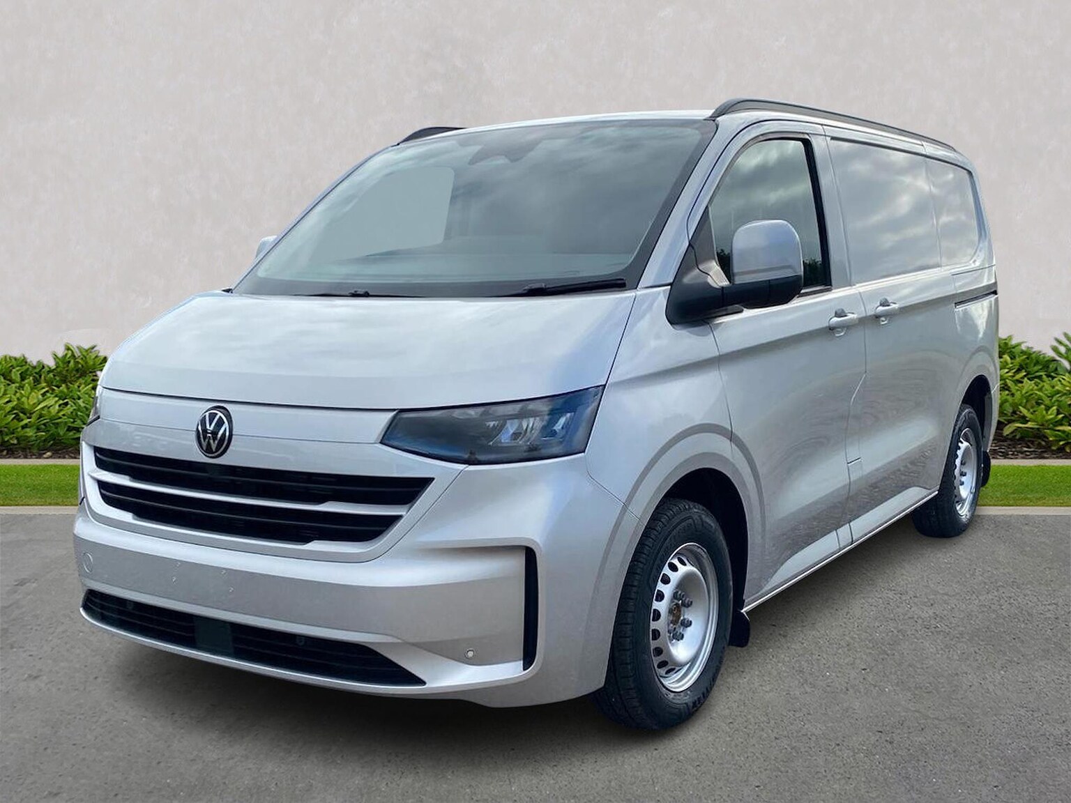 Main listing image - Volkswagen Transporter