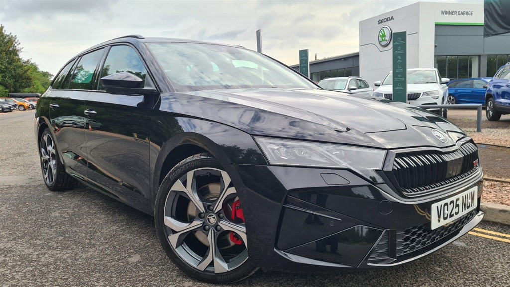 Main listing image - Skoda Octavia Estate