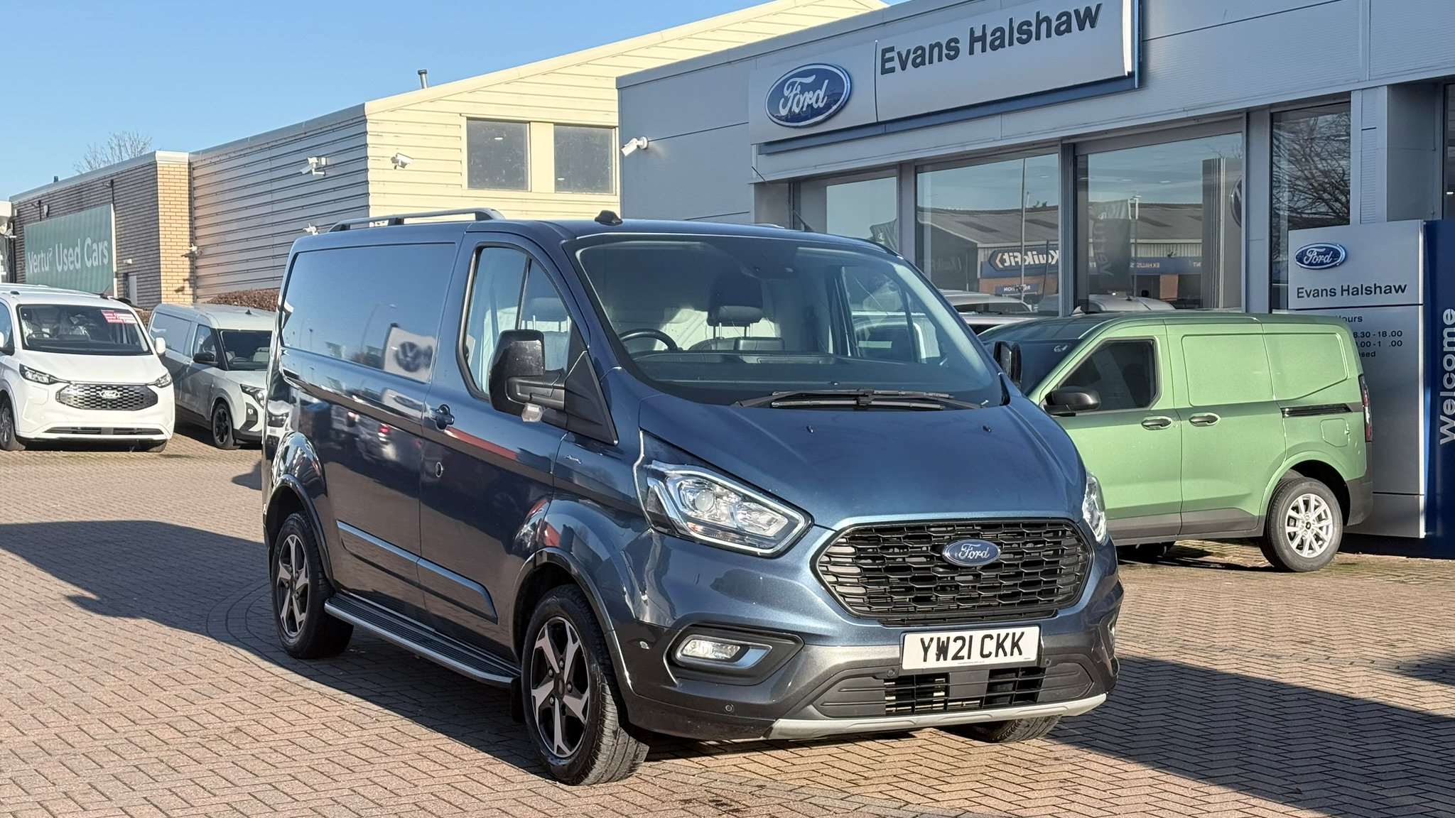 Main listing image - Ford Transit Custom