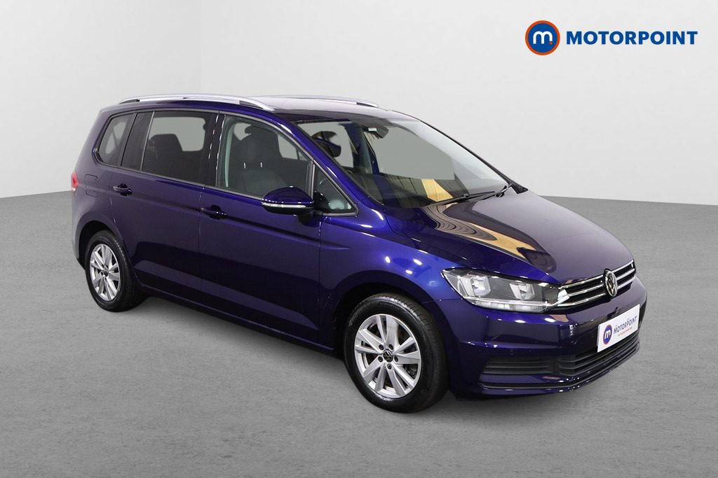 Main listing image - Volkswagen Touran