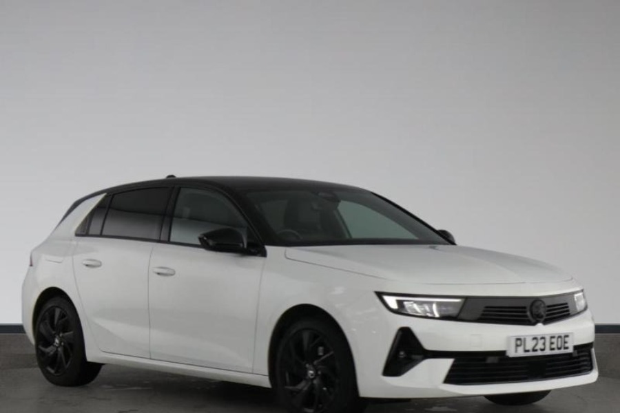Main listing image - Vauxhall Astra