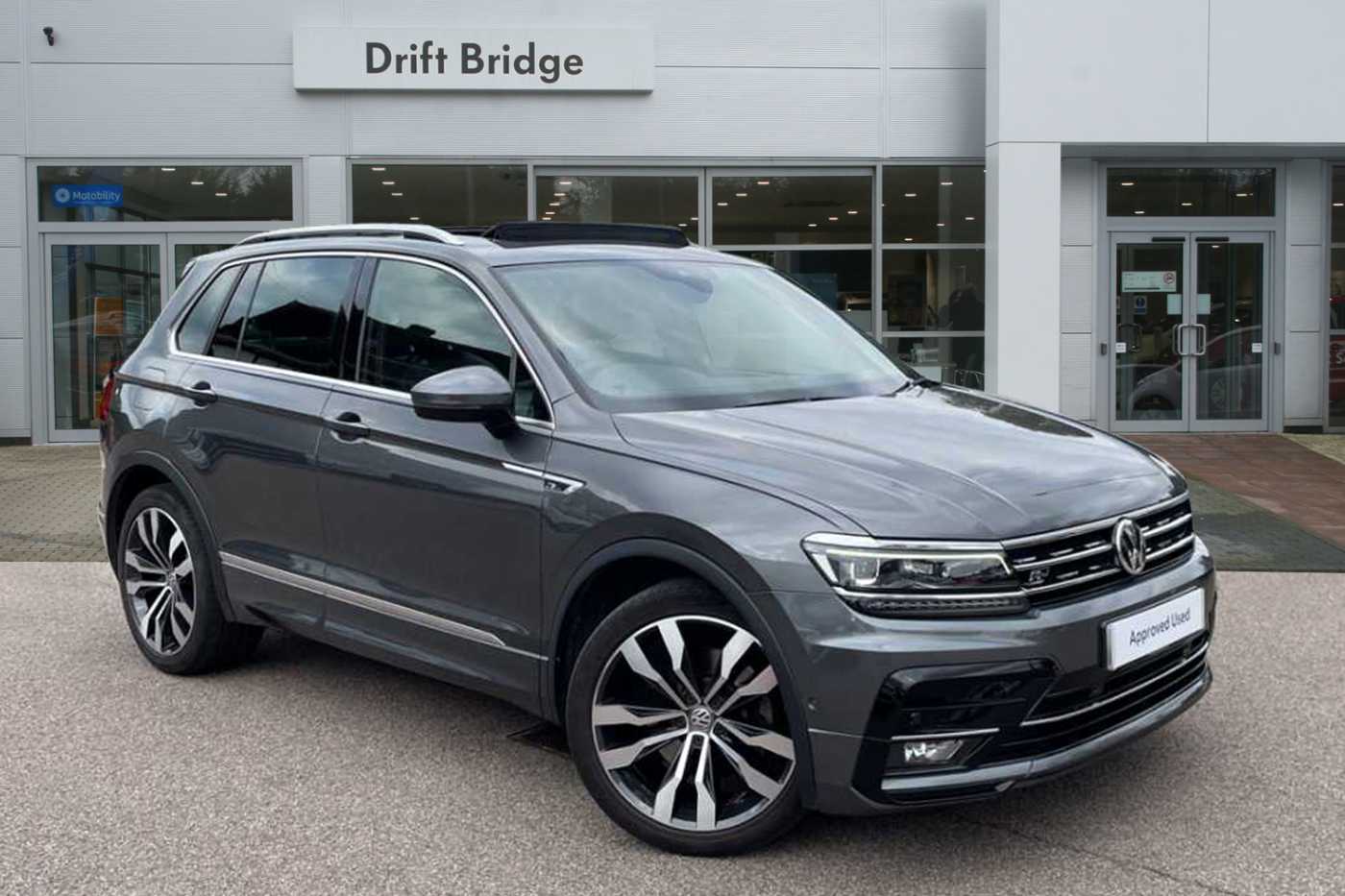 Main listing image - Volkswagen Tiguan