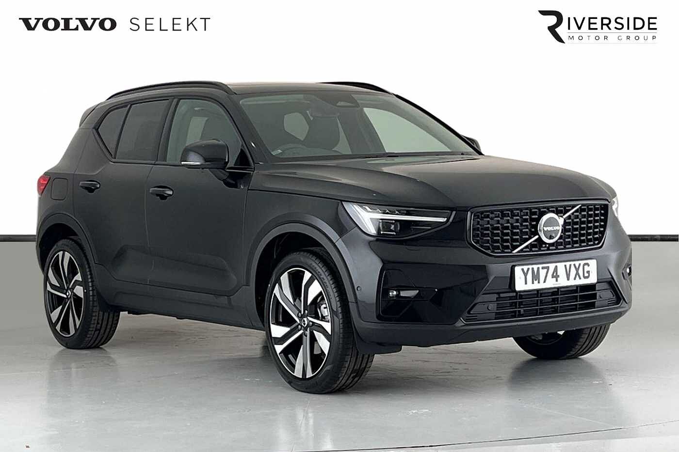 Main listing image - Volvo XC40