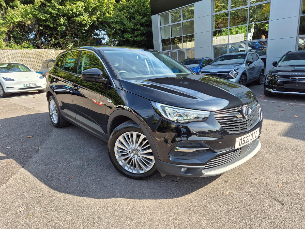 Main listing image - Vauxhall Grandland X