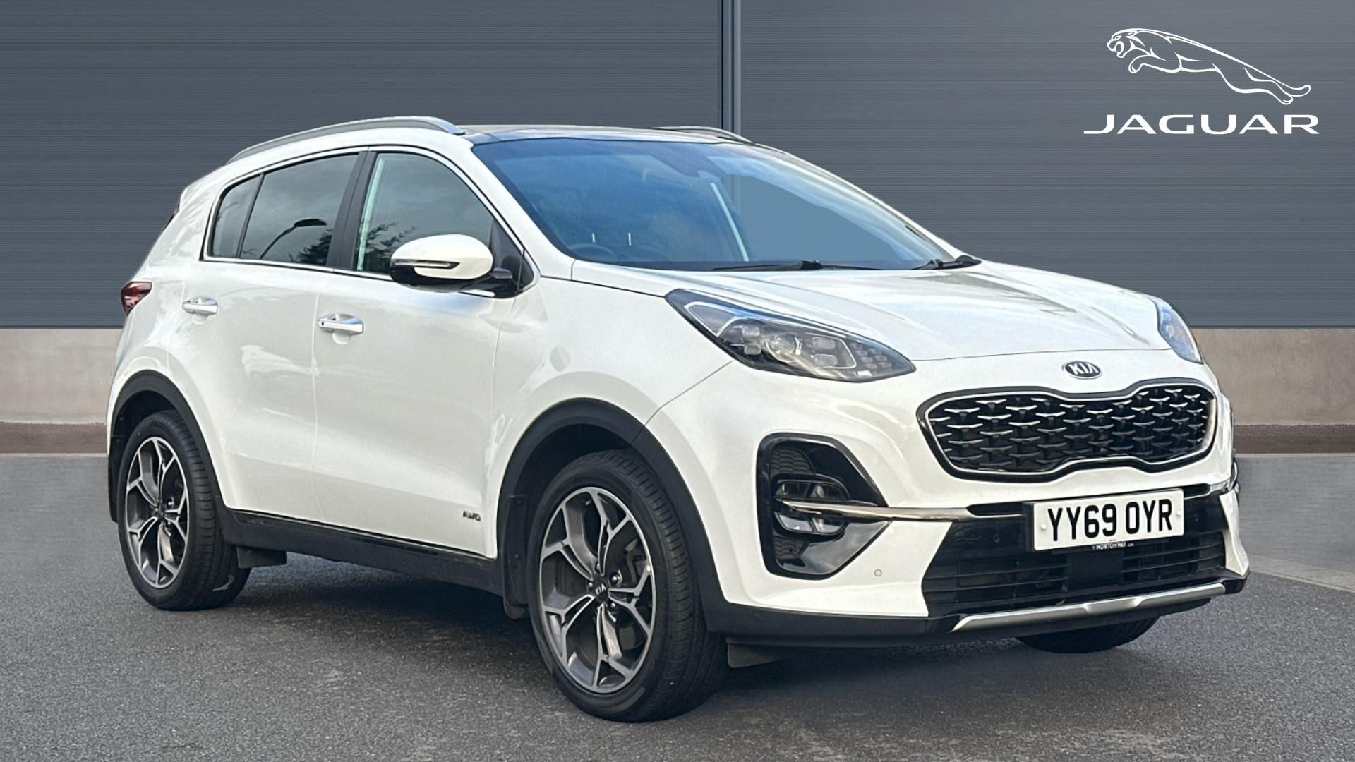 Main listing image - Kia Sportage