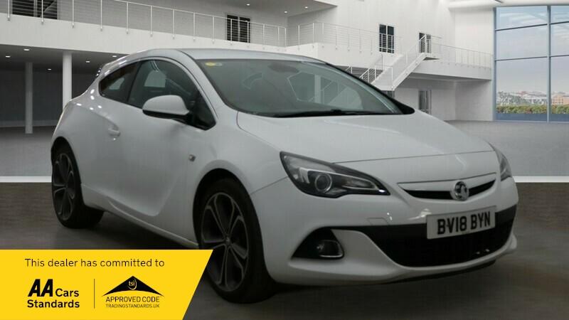 Main listing image - Vauxhall GTC