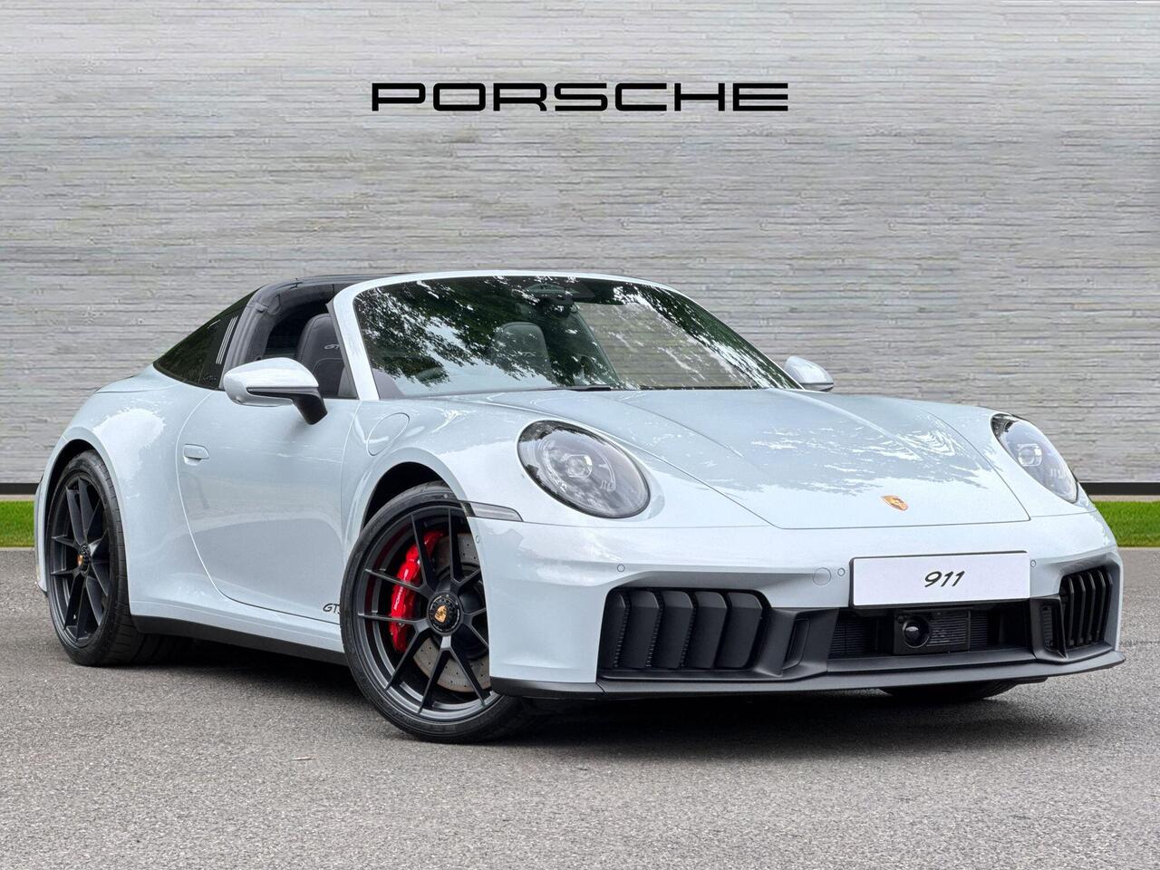 Main listing image - Porsche 911