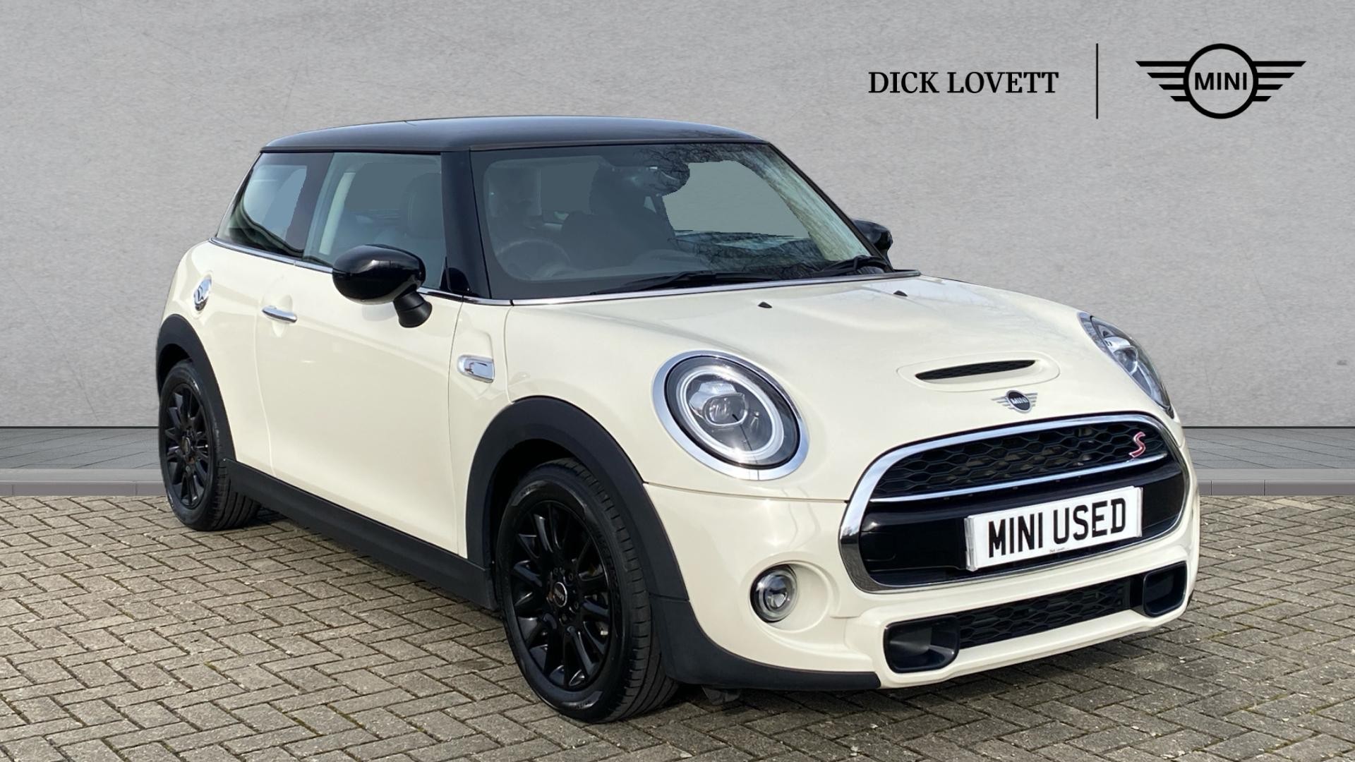 Main listing image - MINI Hatchback