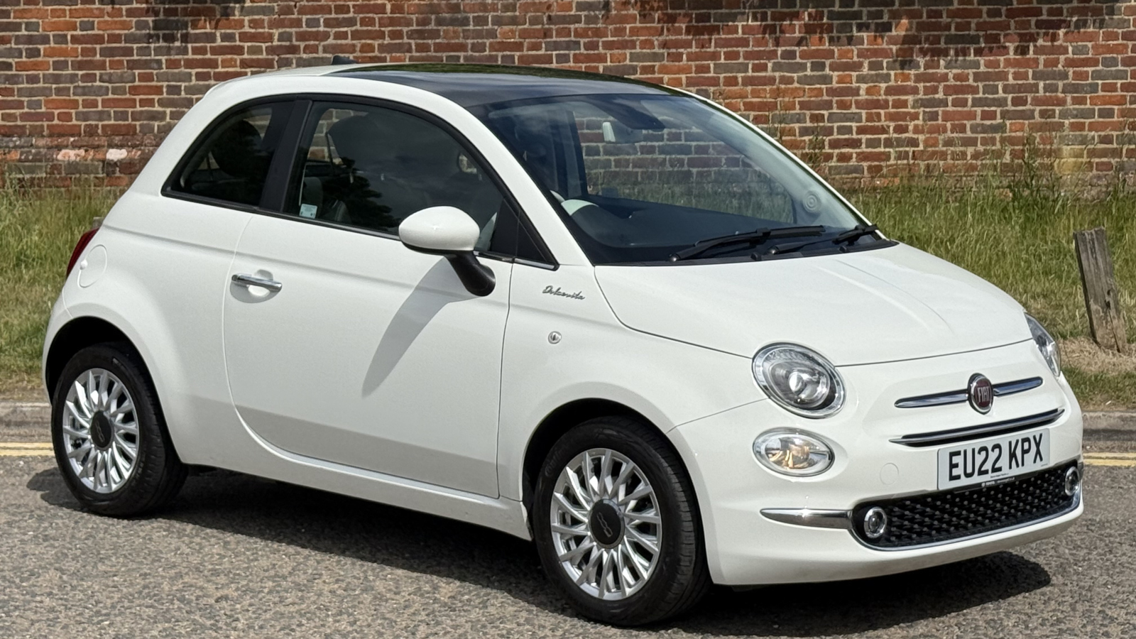 Main listing image - Fiat 500