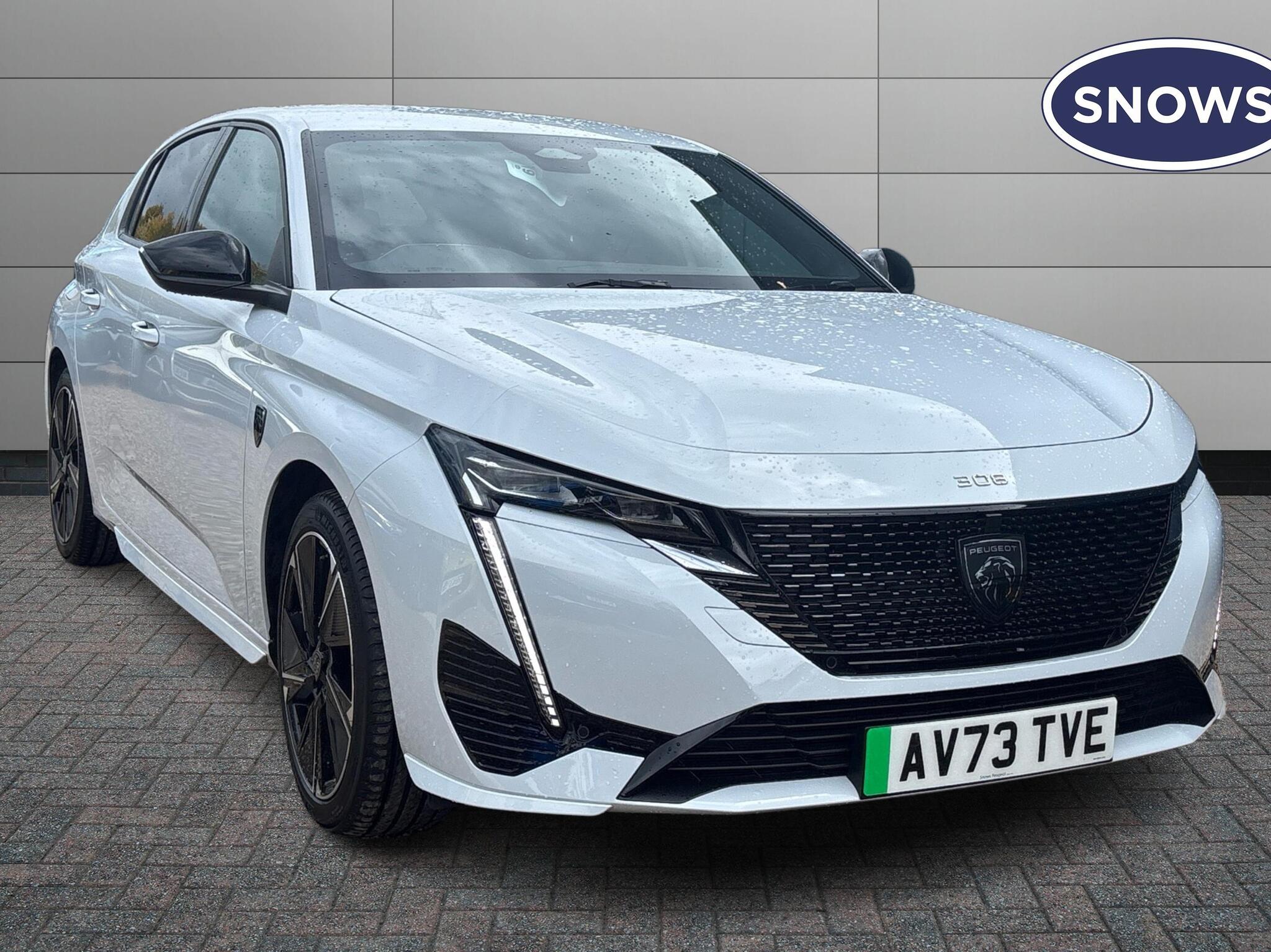 Main listing image - Peugeot e-308