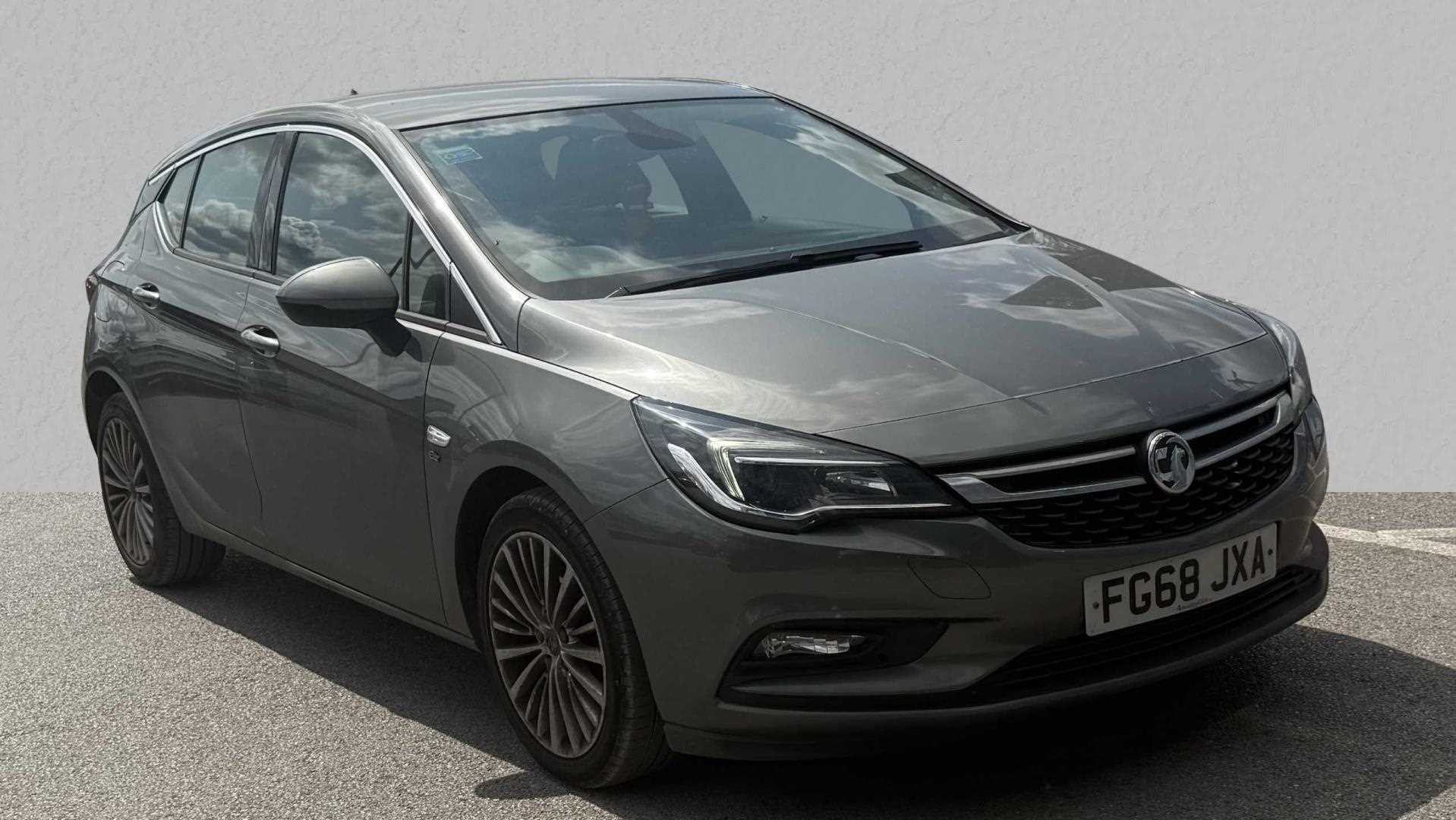 Main listing image - Vauxhall Astra