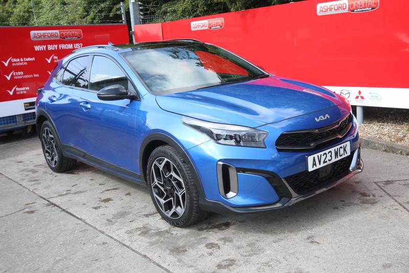 Main listing image - Kia XCeed