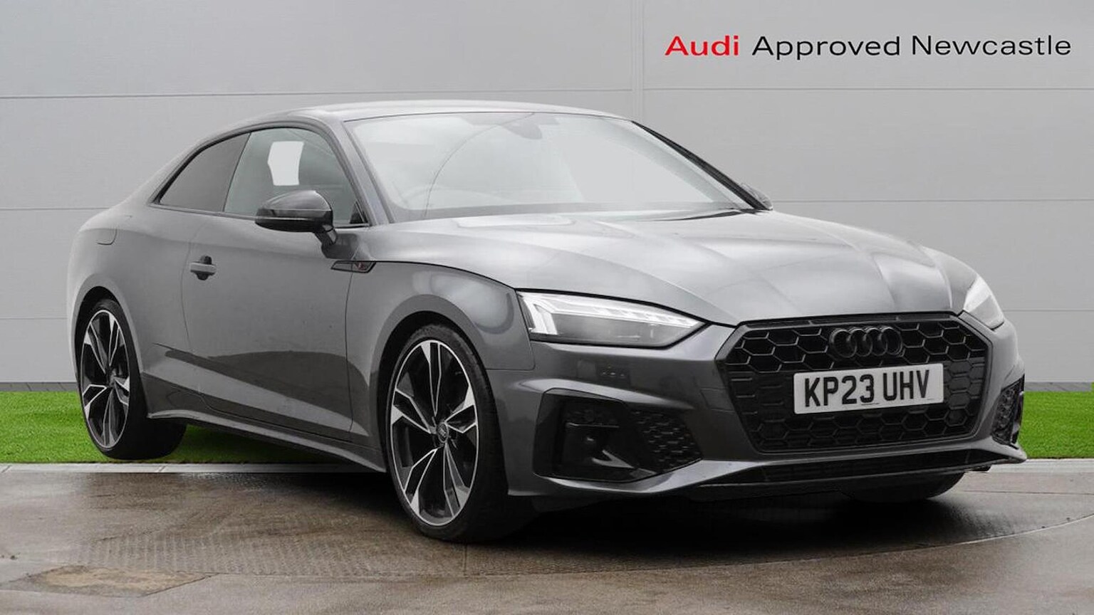 Main listing image - Audi A5