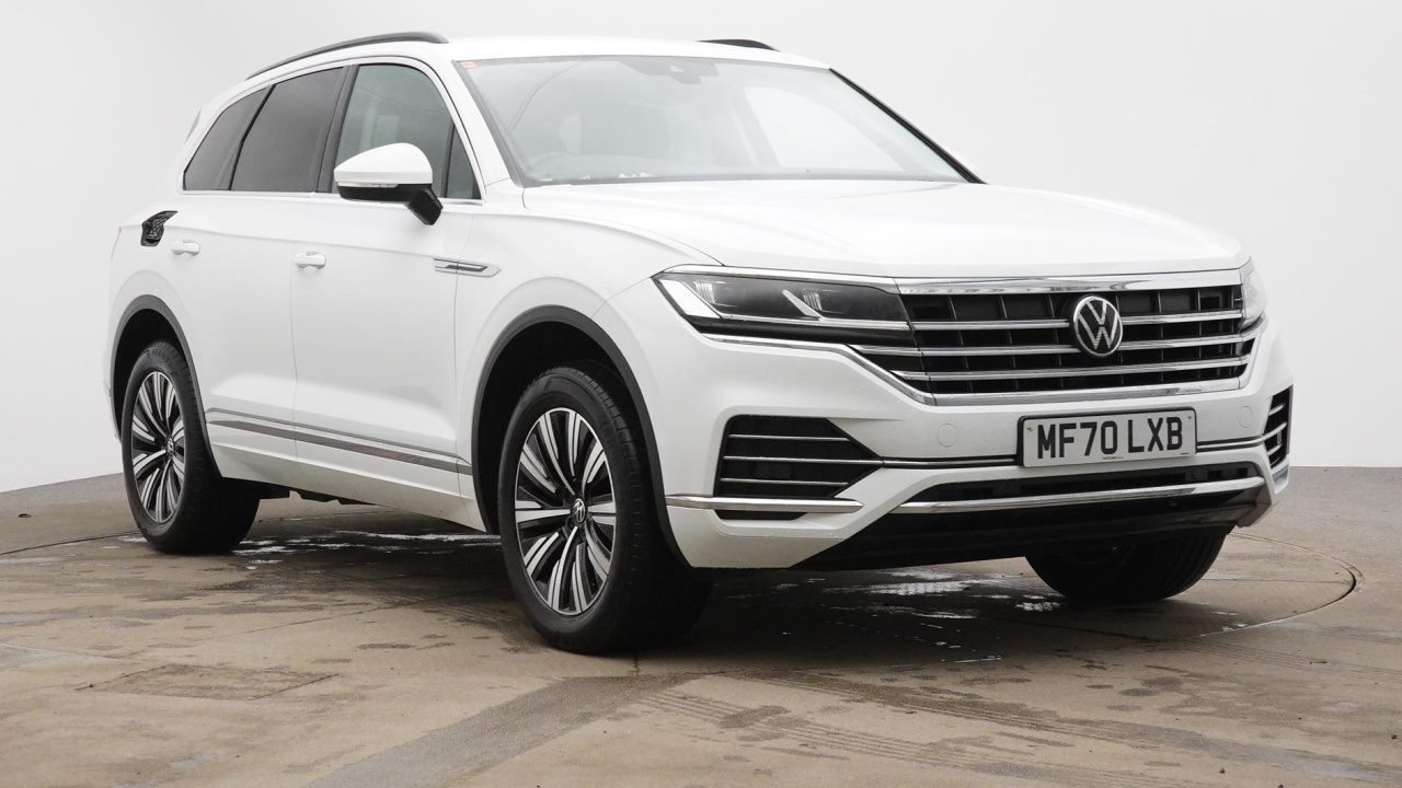 Main listing image - Volkswagen Touareg