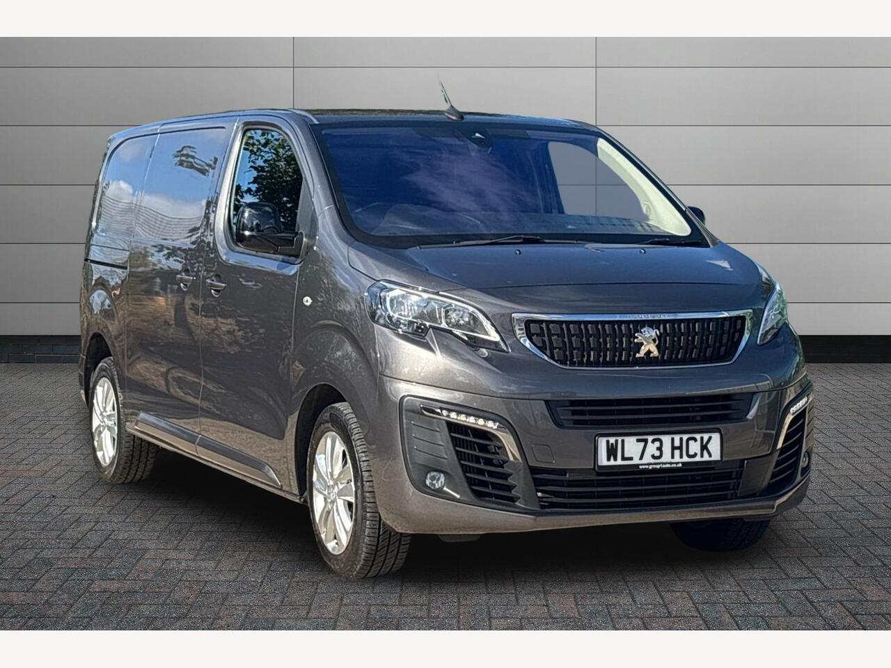 Main listing image - Peugeot Expert