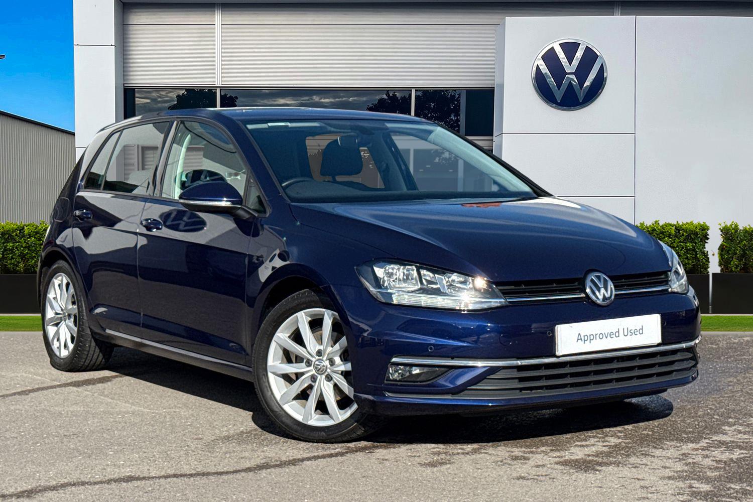 Main listing image - Volkswagen Golf