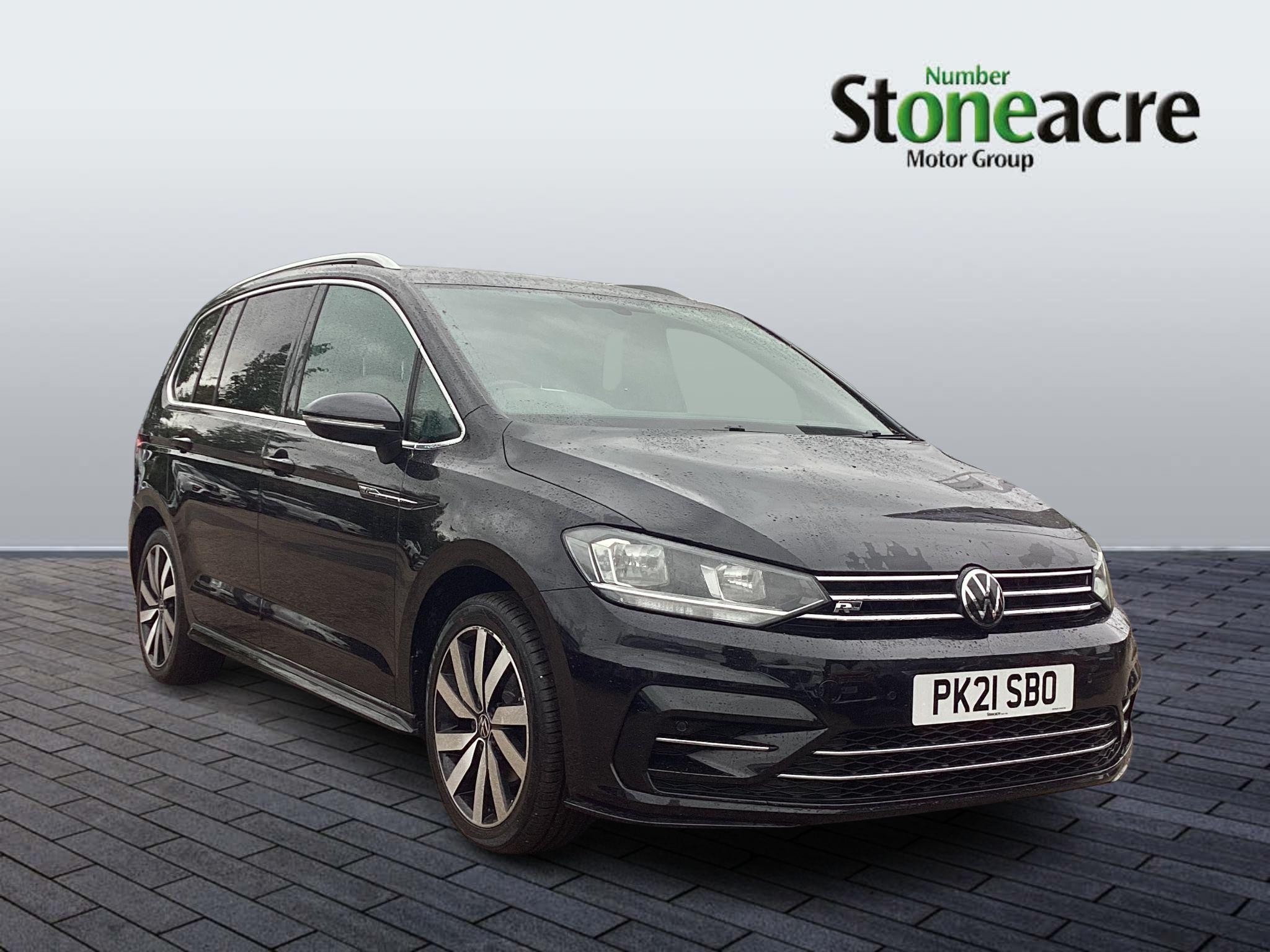 Main listing image - Volkswagen Touran