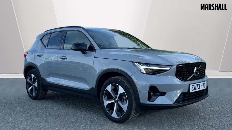 Main listing image - Volvo XC40