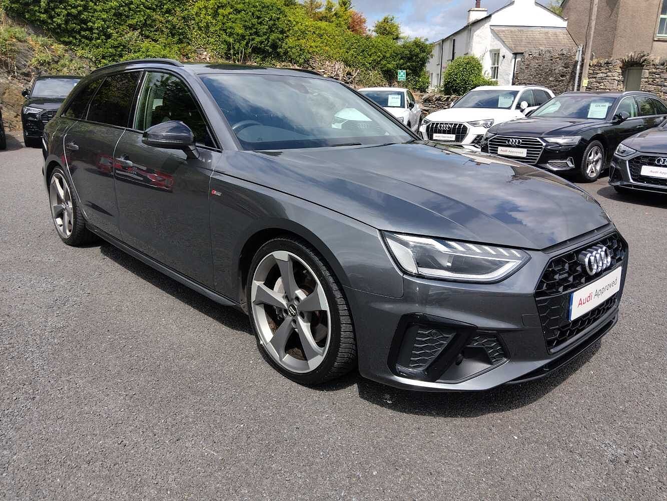 Main listing image - Audi A4 Avant