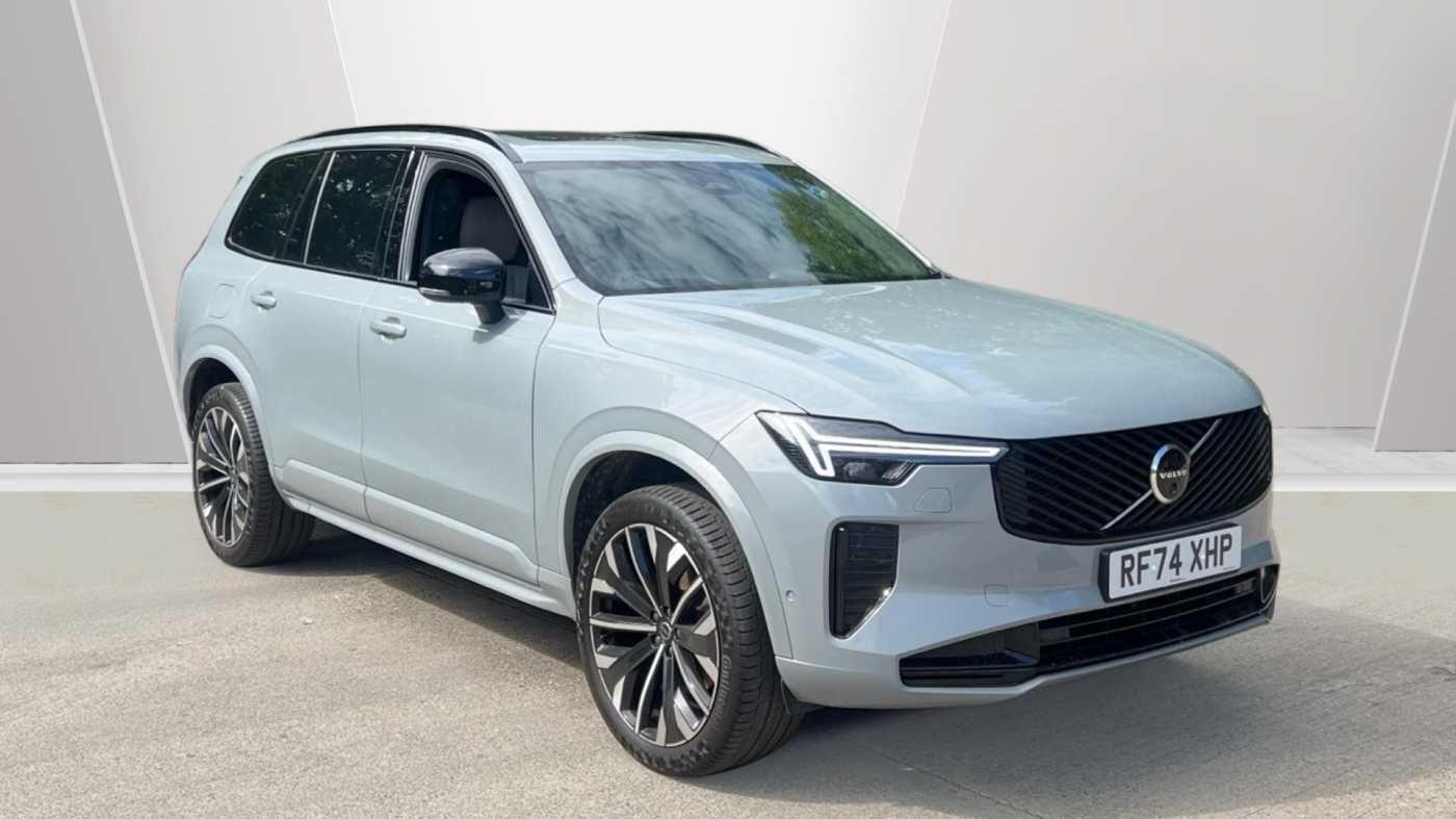 Main listing image - Volvo XC90