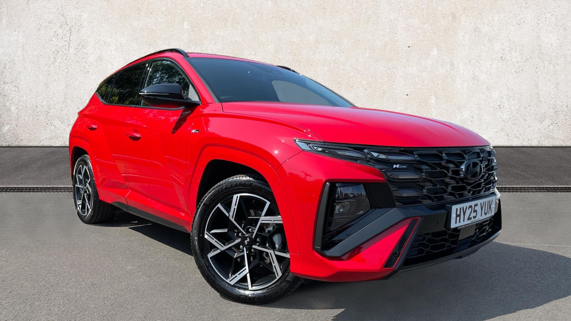 Main listing image - Hyundai Tucson