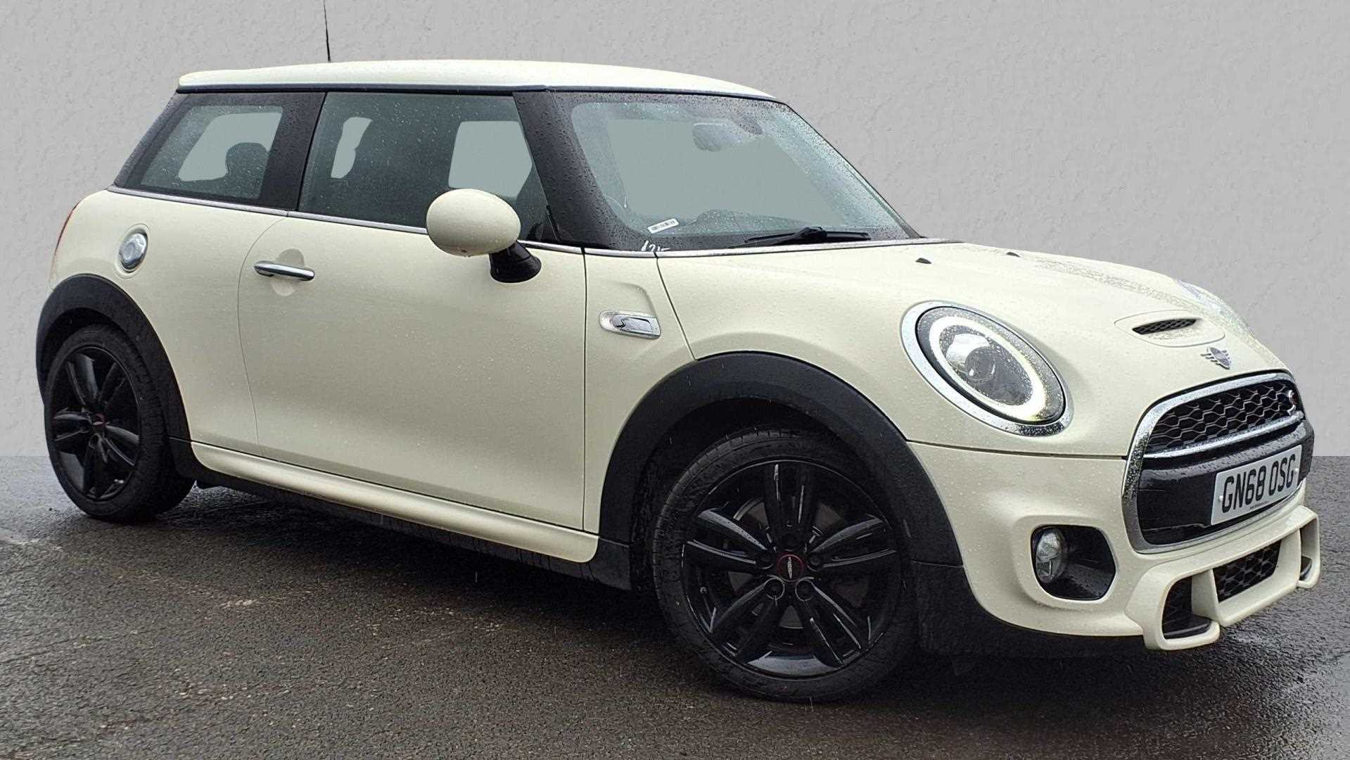 Main listing image - MINI Hatchback