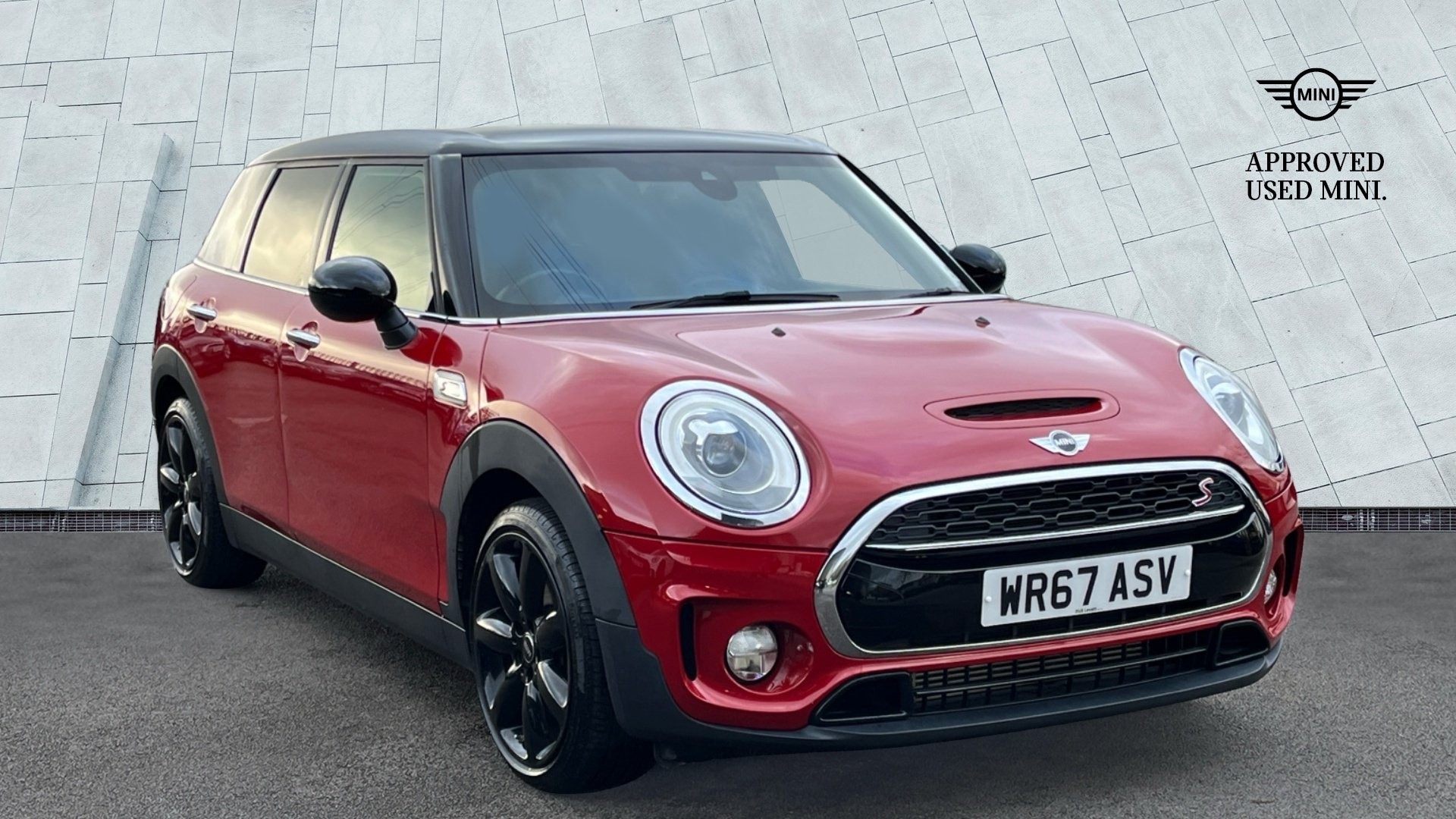 Main listing image - MINI Clubman
