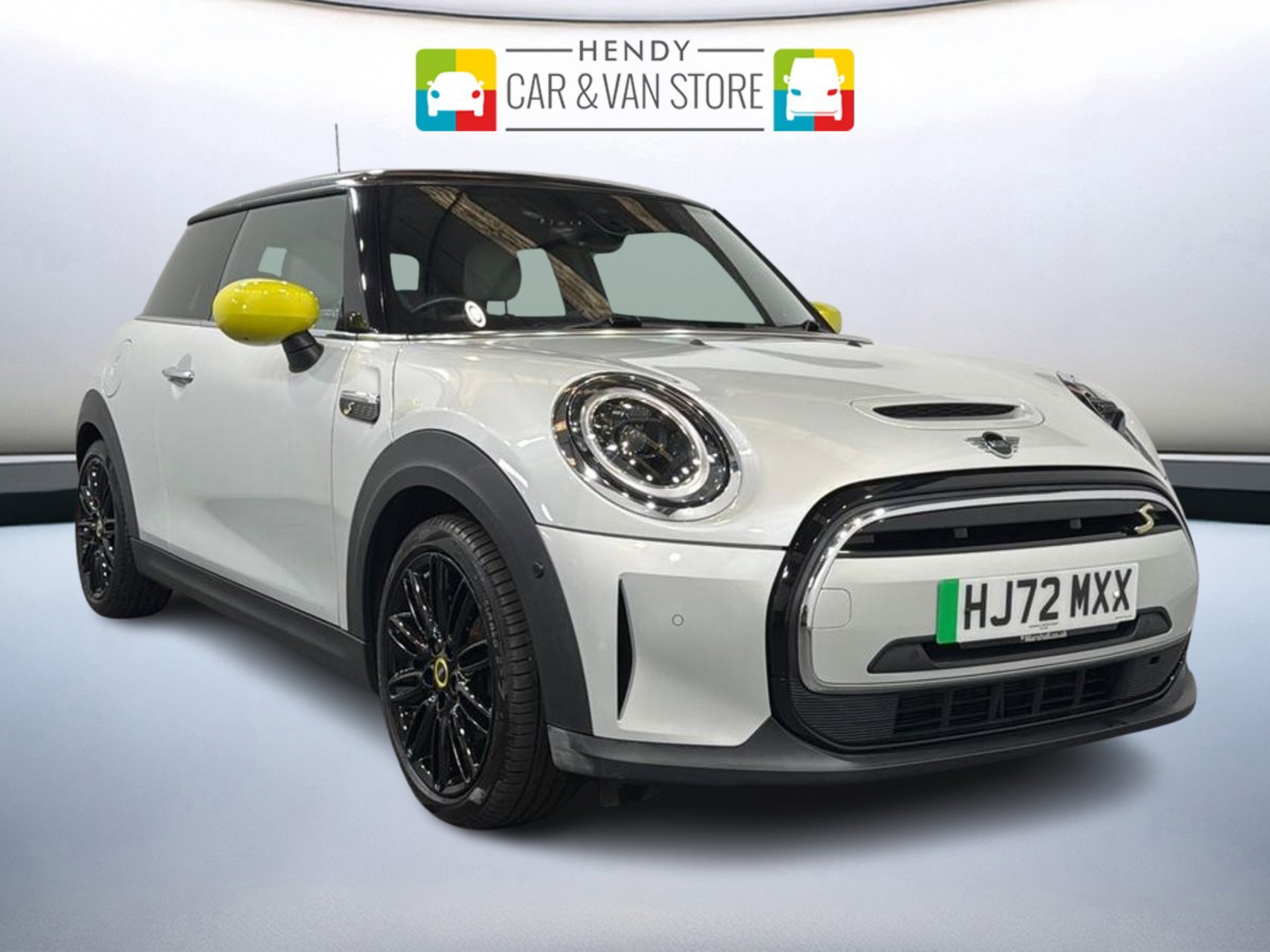 Main listing image - MINI Hatchback