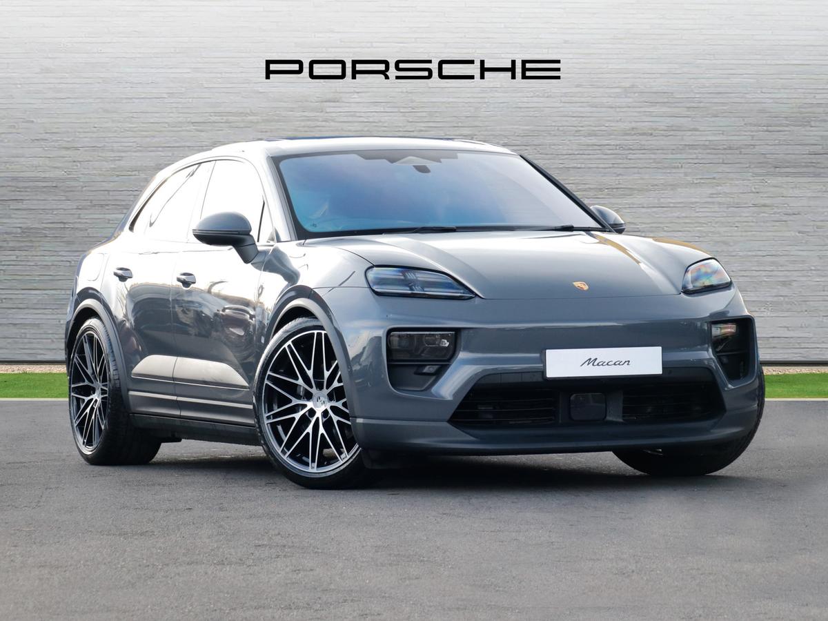 Main listing image - Porsche Macan