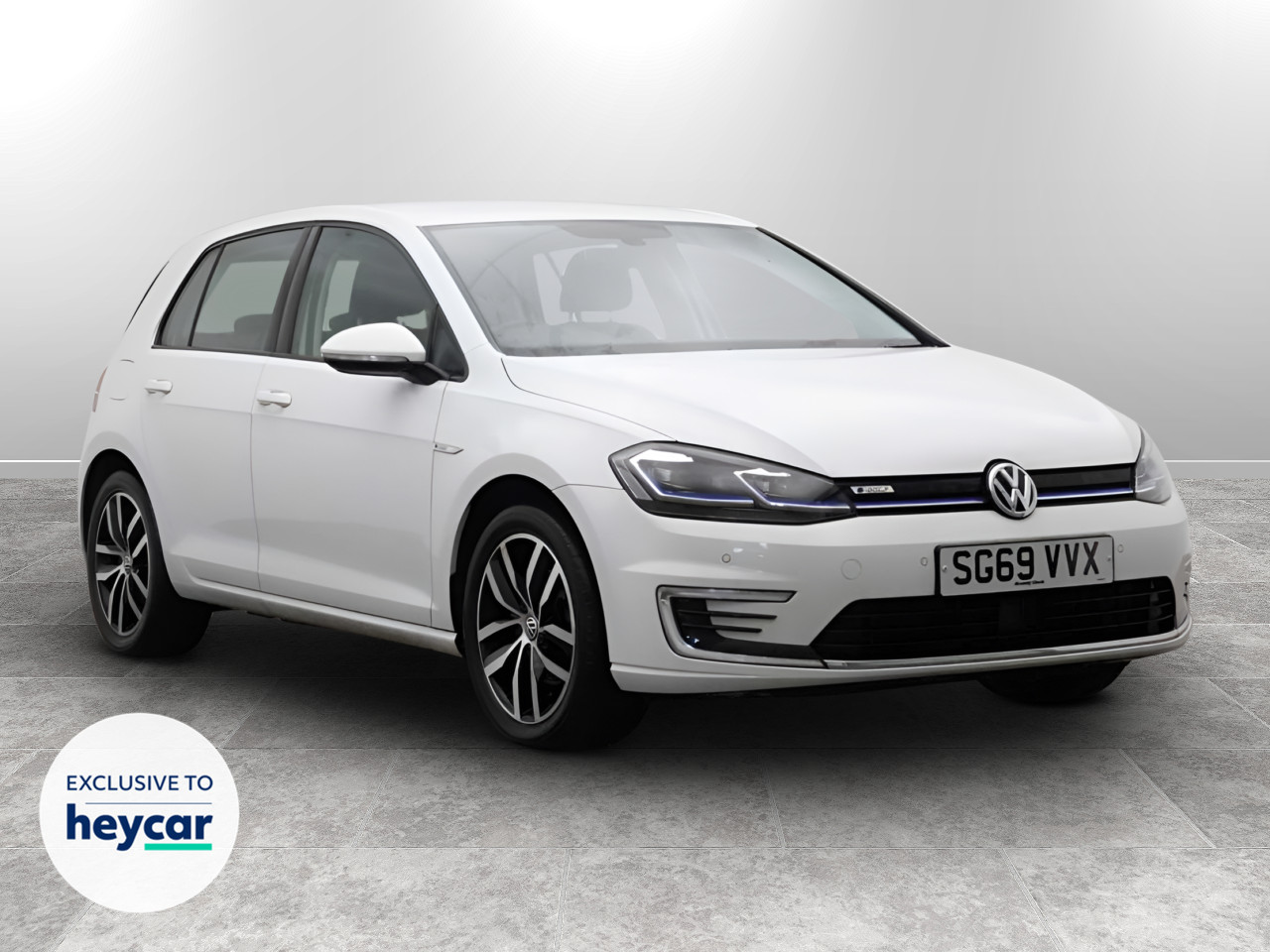 Main listing image - Volkswagen e-Golf