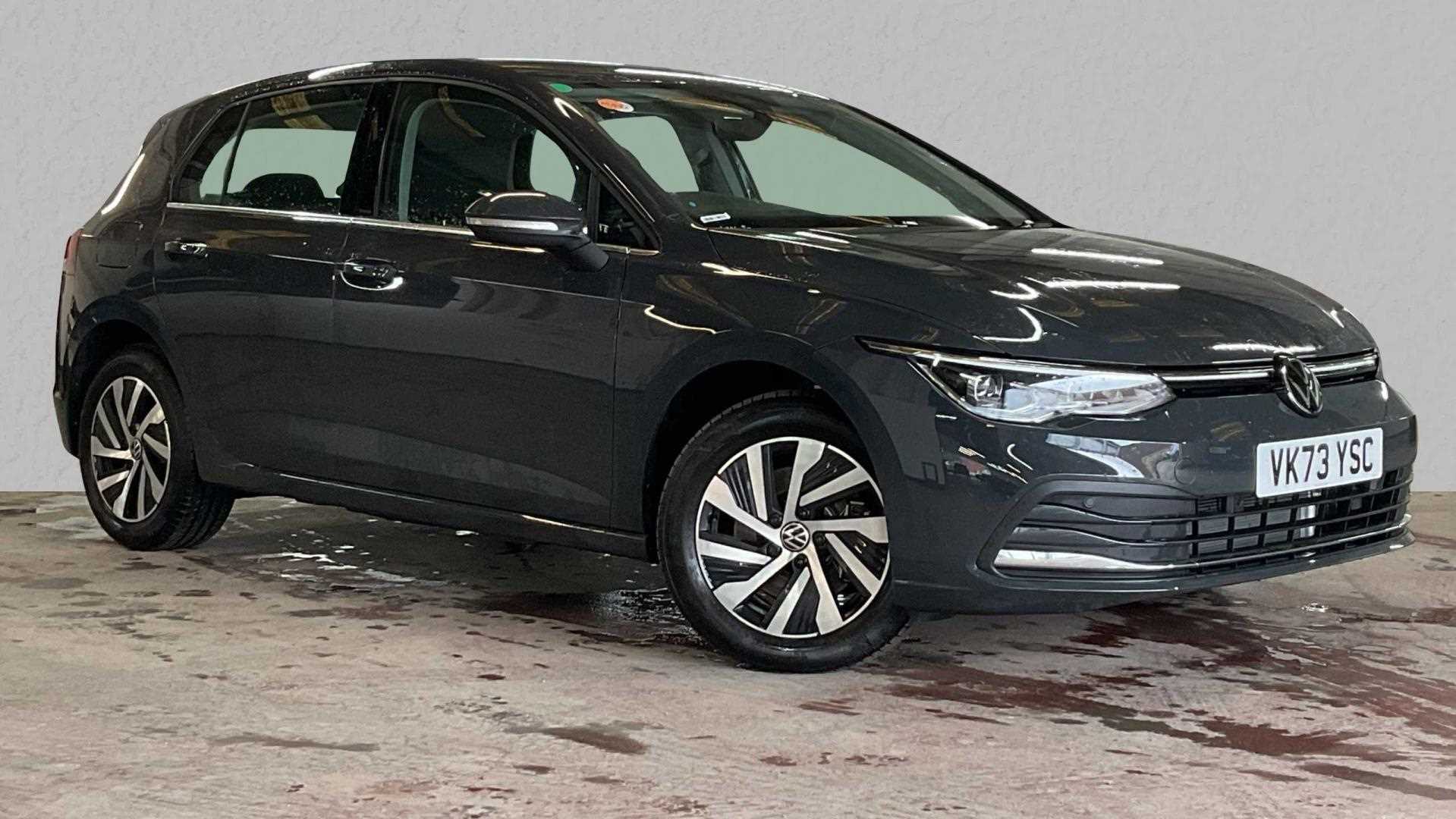 Main listing image - Volkswagen Golf