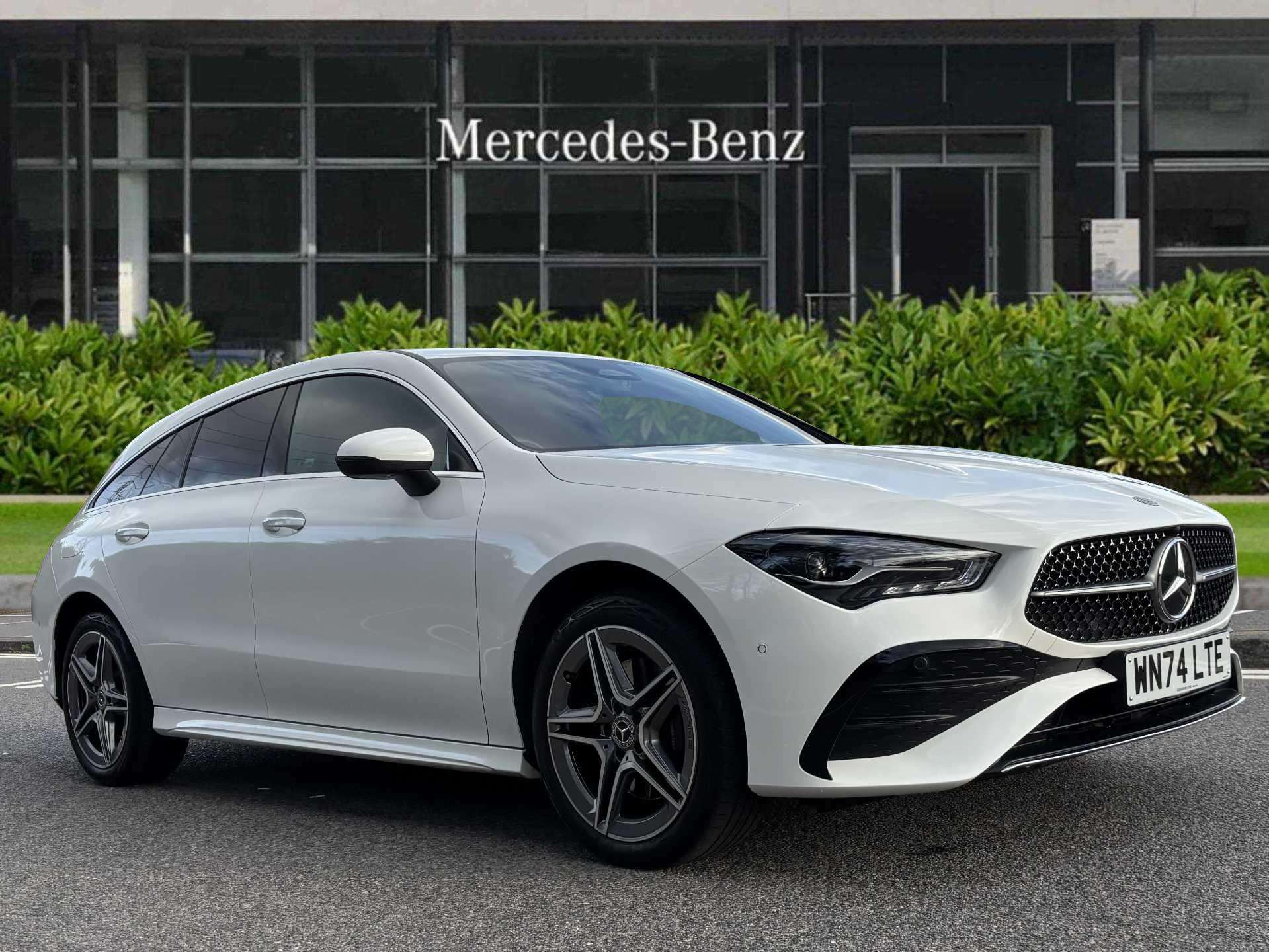 Main listing image - Mercedes-Benz CLA Shooting Brake