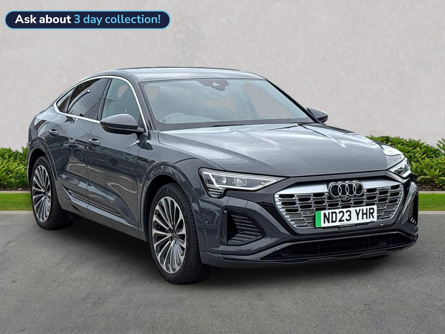 Main listing image - Audi Q8