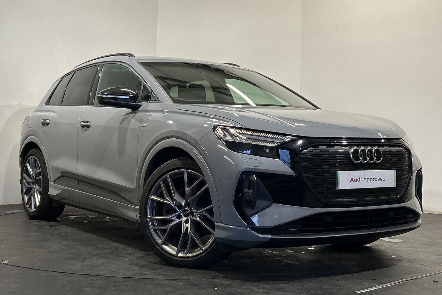 Main listing image - Audi Q4