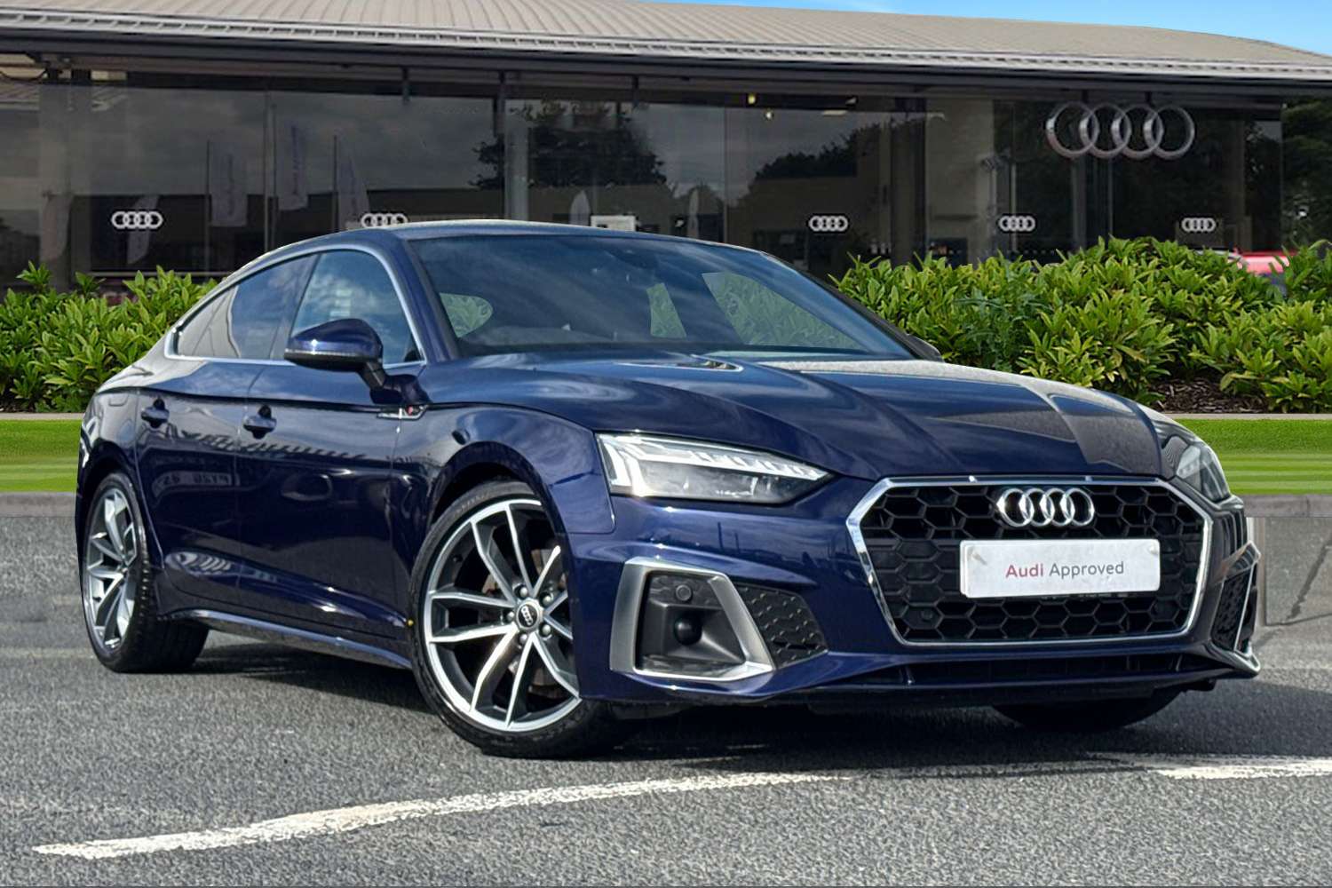 Main listing image - Audi A5