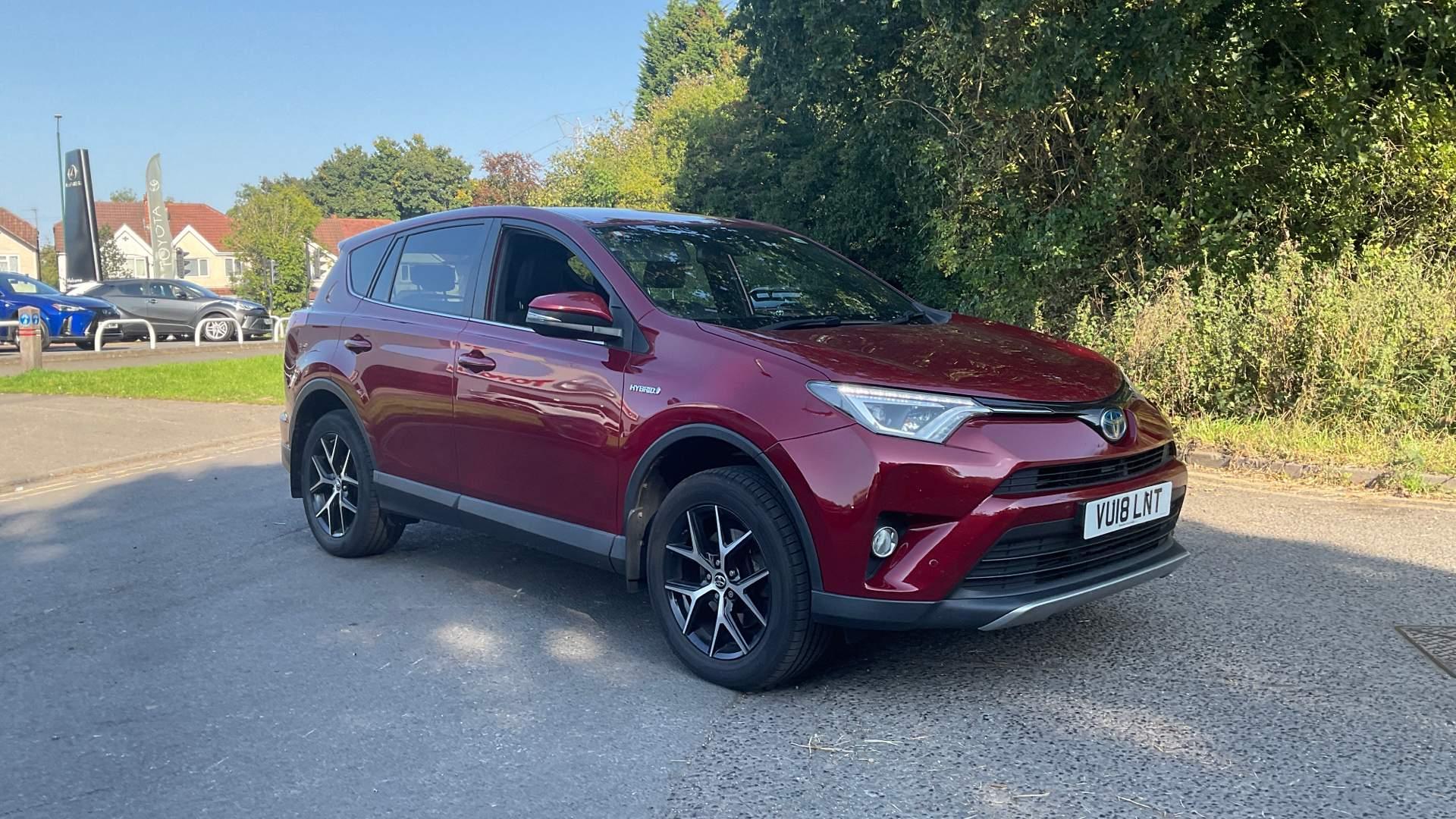 Main listing image - Toyota RAV4