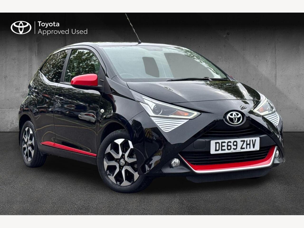 Main listing image - Toyota Aygo
