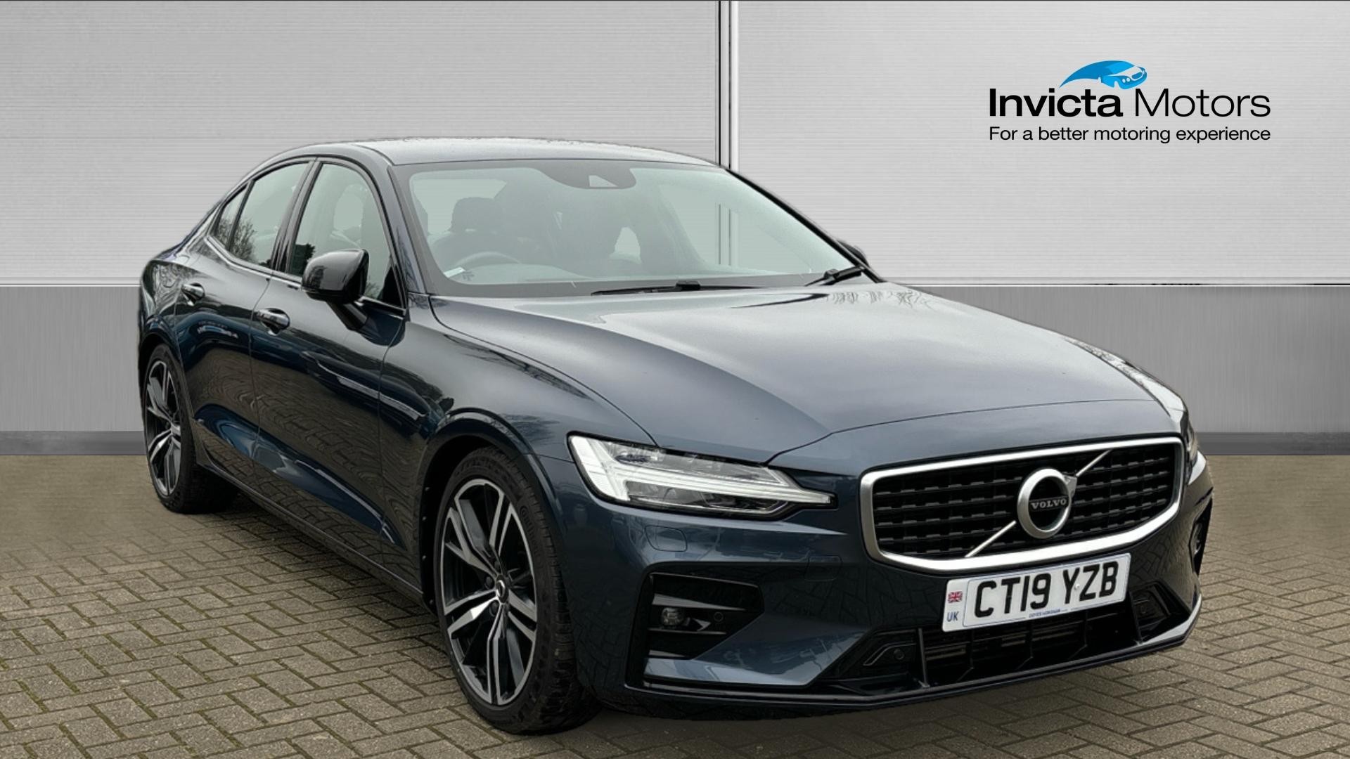 Main listing image - Volvo S60