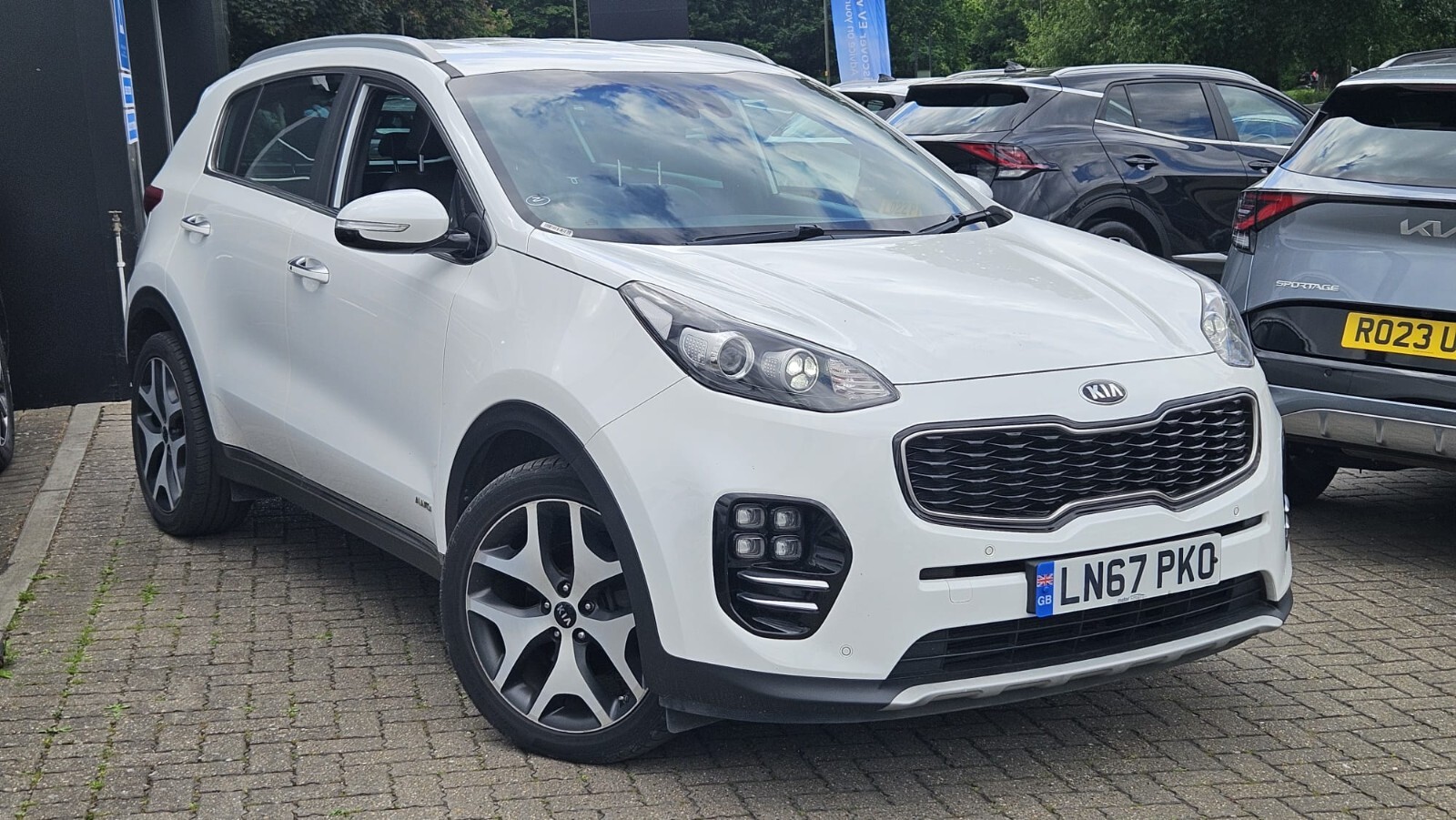 Main listing image - Kia Sportage