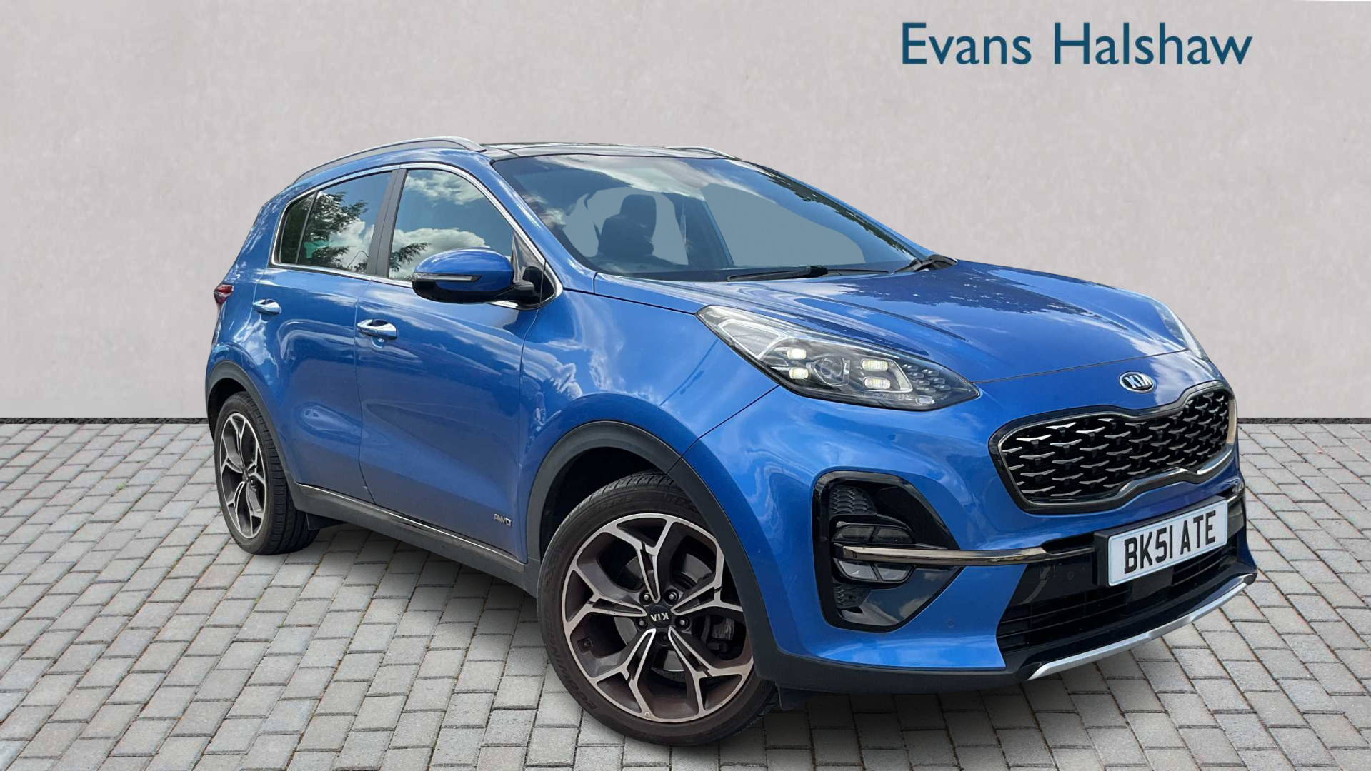 Main listing image - Kia Sportage