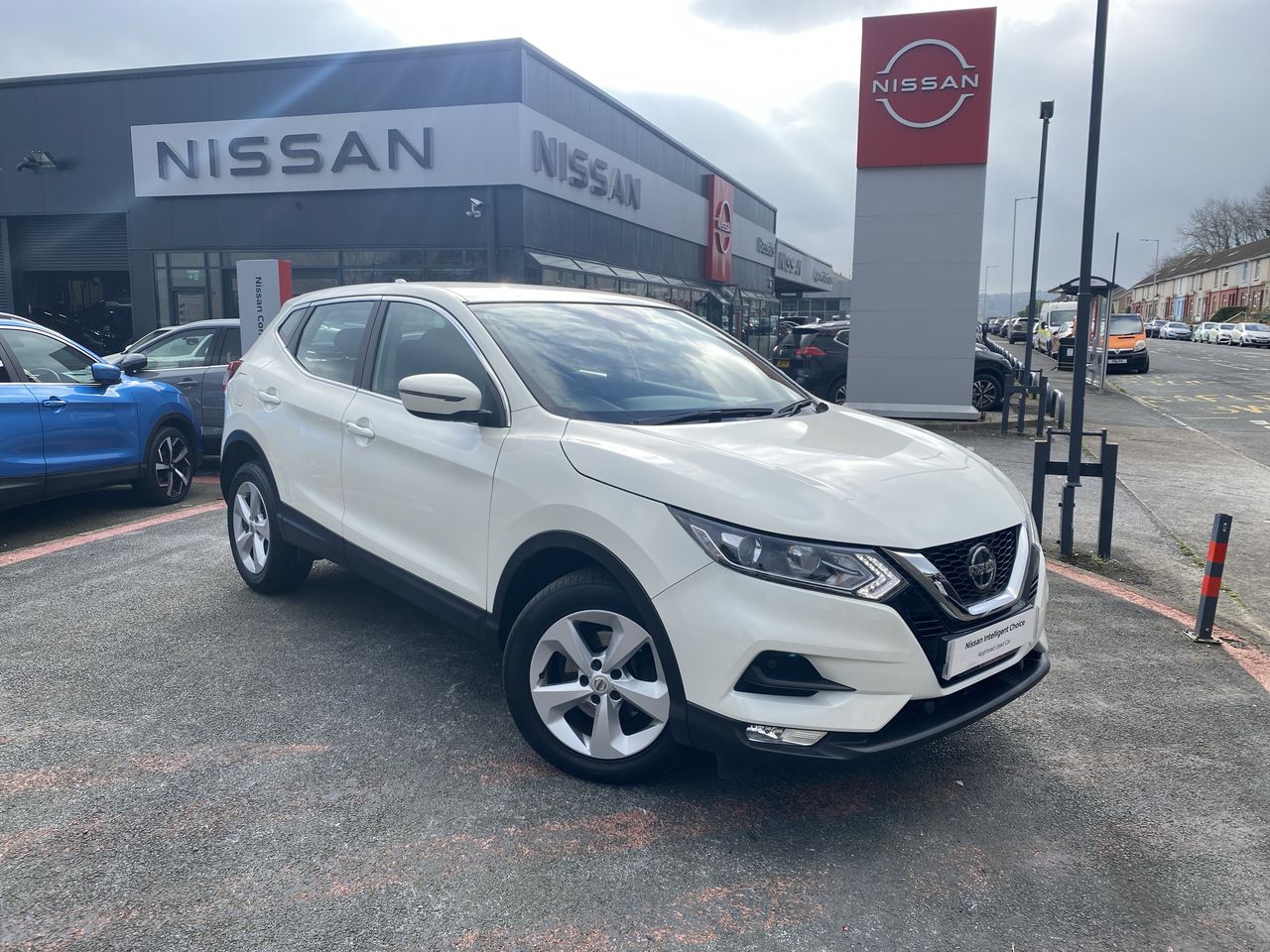 Main listing image - Nissan Qashqai